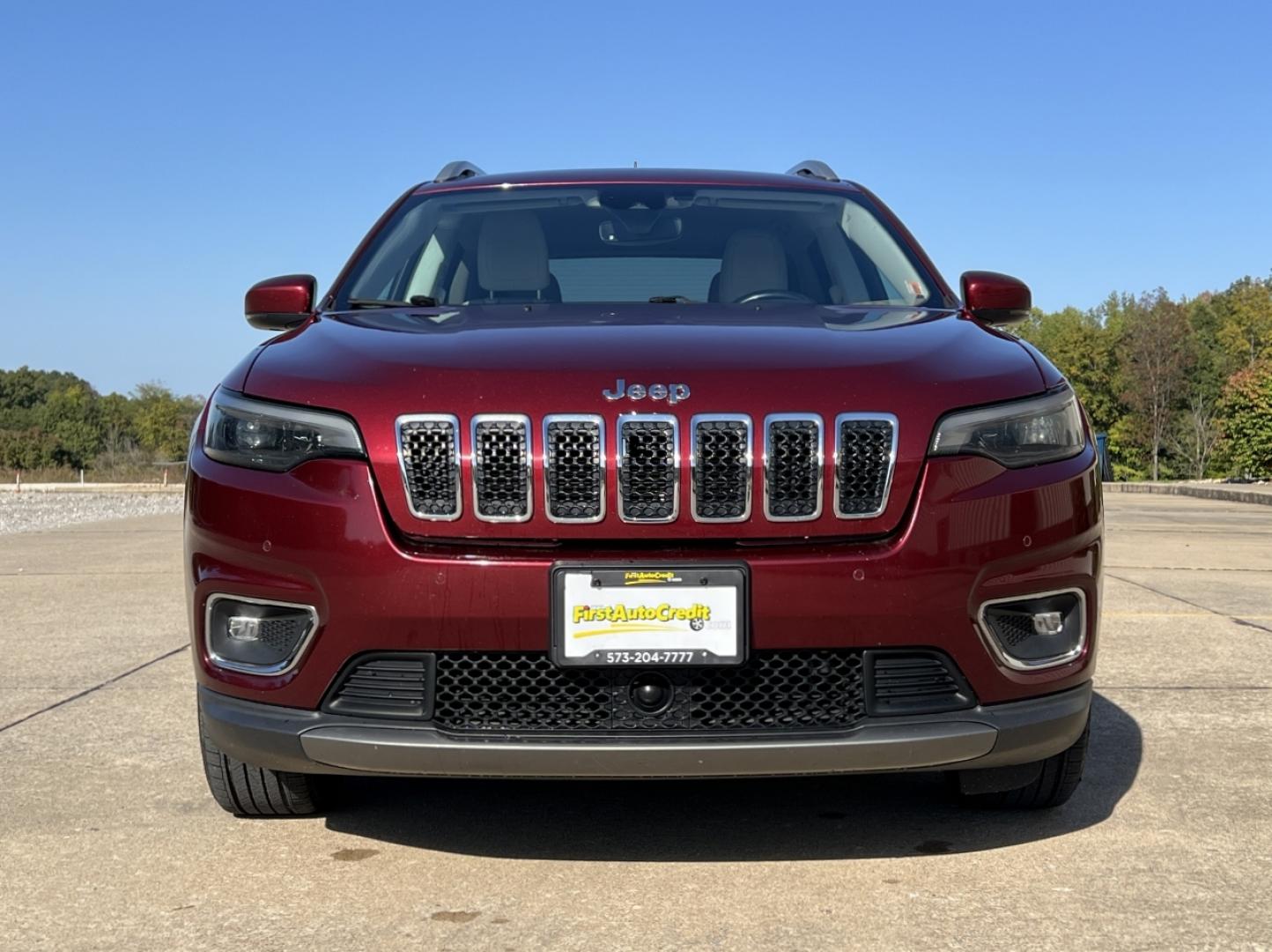 2020 MAROON /Tan Leather JEEP CHEROKEE LIMITED (1C4PJLDX3LD) with an 3.2L V6 engine, Automatic transmission, located at 506 S. Kingshighway, Cape Girardeau, MO, 63703, (573) 235-5000, 37.294994, -89.556206 - 2020 Jeep Cherokee Limited 1-Owner 119xxx miles Front Wheel Drive 3.2L V6 Automatic Leather Power/Heated/Cooled Seats Heated Steering Wheel Backup Camera Bluetooth Cruise Remote Start Power Windows/Locks/Mirrors We have financing available and we accept trades! Fill out a credit applic - Photo#12