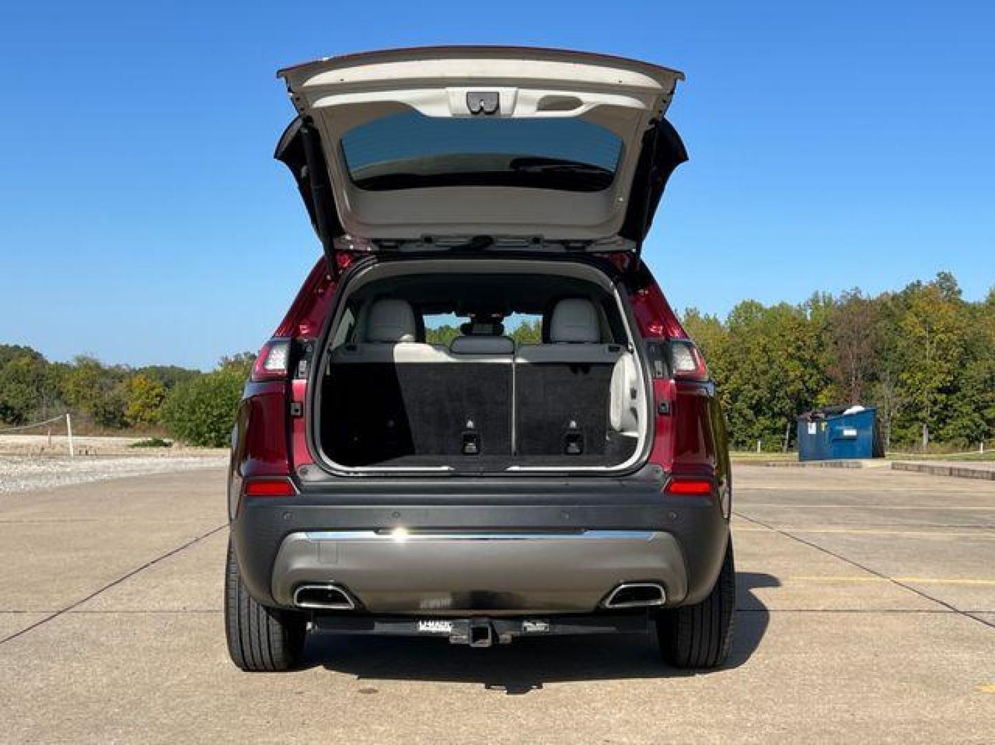 2020 MAROON /Tan Leather JEEP CHEROKEE LIMITED (1C4PJLDX3LD) with an 3.2L V6 engine, Automatic transmission, located at 2990 Old Orchard Rd., Jackson, MO, 63755, 37.354214, -89.612106 - 2020 Jeep Cherokee Limited 1-Owner 119xxx miles Front Wheel Drive 3.2L V6 Automatic Leather Power/Heated/Cooled Seats Heated Steering Wheel Backup Camera Bluetooth Cruise Remote Start Power Windows/Locks/Mirrors We have financing available and we accept trades! Fill out a credit applic - Photo#19