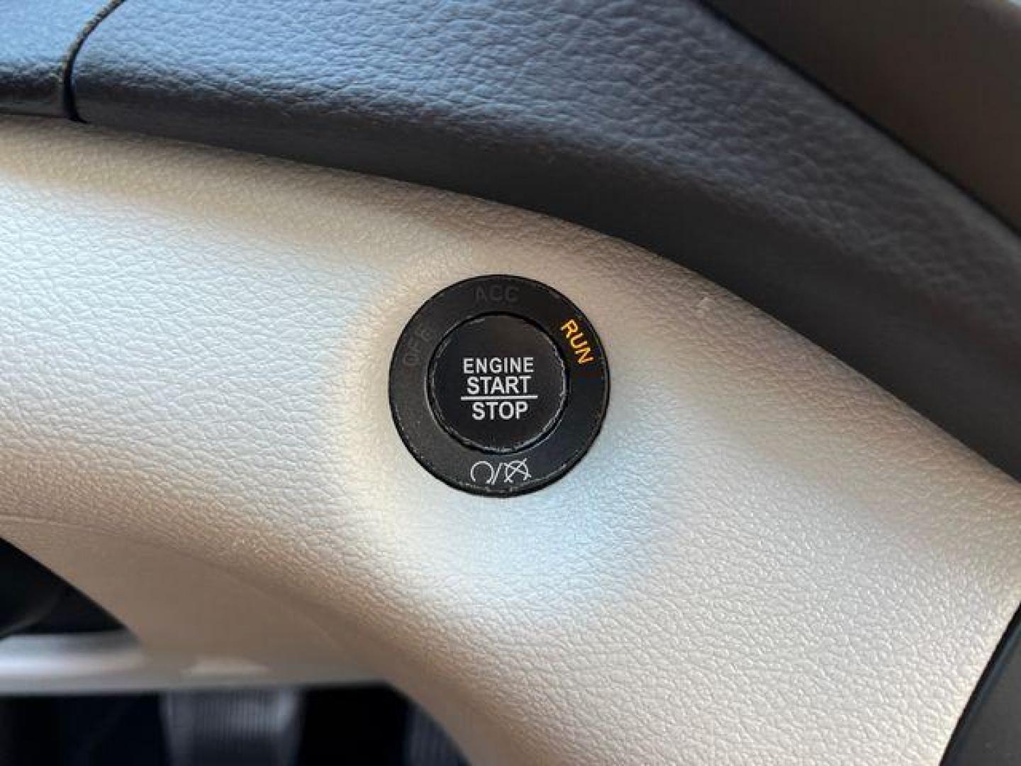 2020 MAROON /Tan Leather JEEP CHEROKEE LIMITED (1C4PJLDX3LD) with an 3.2L V6 engine, Automatic transmission, located at 2990 Old Orchard Rd., Jackson, MO, 63755, 37.354214, -89.612106 - 2020 Jeep Cherokee Limited 1-Owner 119xxx miles Front Wheel Drive 3.2L V6 Automatic Leather Power/Heated/Cooled Seats Heated Steering Wheel Backup Camera Bluetooth Cruise Remote Start Power Windows/Locks/Mirrors We have financing available and we accept trades! Fill out a credit applic - Photo#24