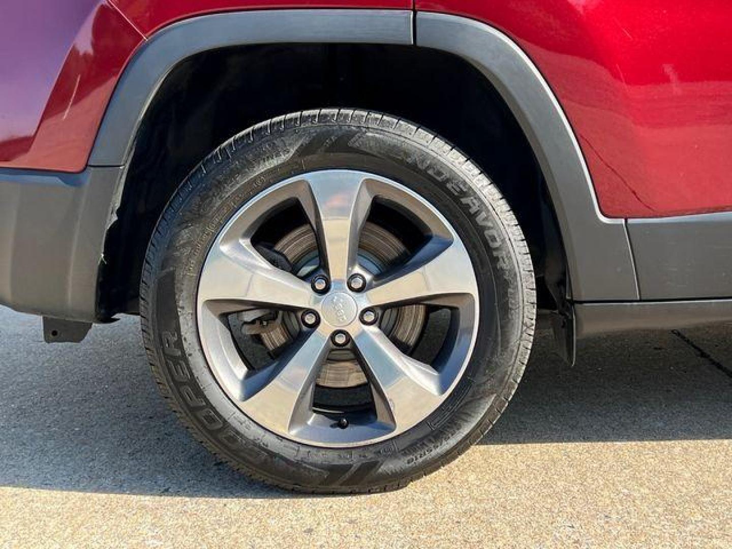 2020 MAROON /Tan Leather JEEP CHEROKEE LIMITED (1C4PJLDX3LD) with an 3.2L V6 engine, Automatic transmission, located at 2990 Old Orchard Rd., Jackson, MO, 63755, 37.354214, -89.612106 - 2020 Jeep Cherokee Limited 1-Owner 119xxx miles Front Wheel Drive 3.2L V6 Automatic Leather Power/Heated/Cooled Seats Heated Steering Wheel Backup Camera Bluetooth Cruise Remote Start Power Windows/Locks/Mirrors We have financing available and we accept trades! Fill out a credit applic - Photo#40