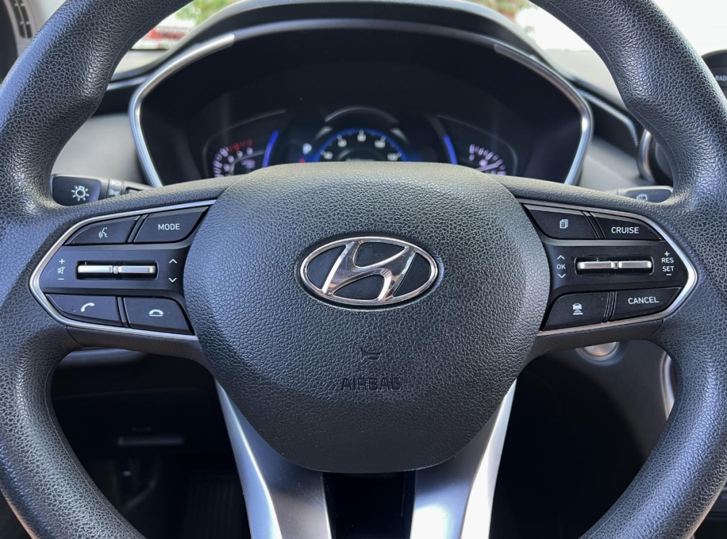 2019 BLUE /Gray Cloth HYUNDAI SANTA FE SEL (5NMS33AD2KH) with an 2.4L 4 Cyl. engine, Automatic transmission, located at 2990 Old Orchard Rd., Jackson, MO, 63755, 37.354214, -89.612106 - 2019 Hyundai Santa Fe SEL 86xxx miles Front Wheel Drive 2.4L 4 Cyl. Automatic Backup Camera Heated Seats Power Driver Seat Bluetooth Cruise Power Windows/Locks/Mirrors We have financing available and we accept trades! Fill out a credit application on our website or come by today! If you - Photo#21
