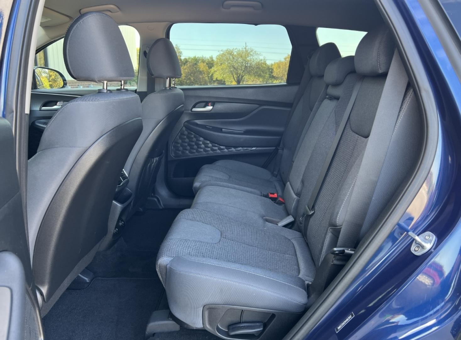 2019 BLUE /Gray Cloth HYUNDAI SANTA FE SEL (5NMS33AD2KH) with an 2.4L 4 Cyl. engine, Automatic transmission, located at 2990 Old Orchard Rd., Jackson, MO, 63755, 37.354214, -89.612106 - 2019 Hyundai Santa Fe SEL 86xxx miles Front Wheel Drive 2.4L 4 Cyl. Automatic Backup Camera Heated Seats Power Driver Seat Bluetooth Cruise Power Windows/Locks/Mirrors We have financing available and we accept trades! Fill out a credit application on our website or come by today! If you - Photo#16
