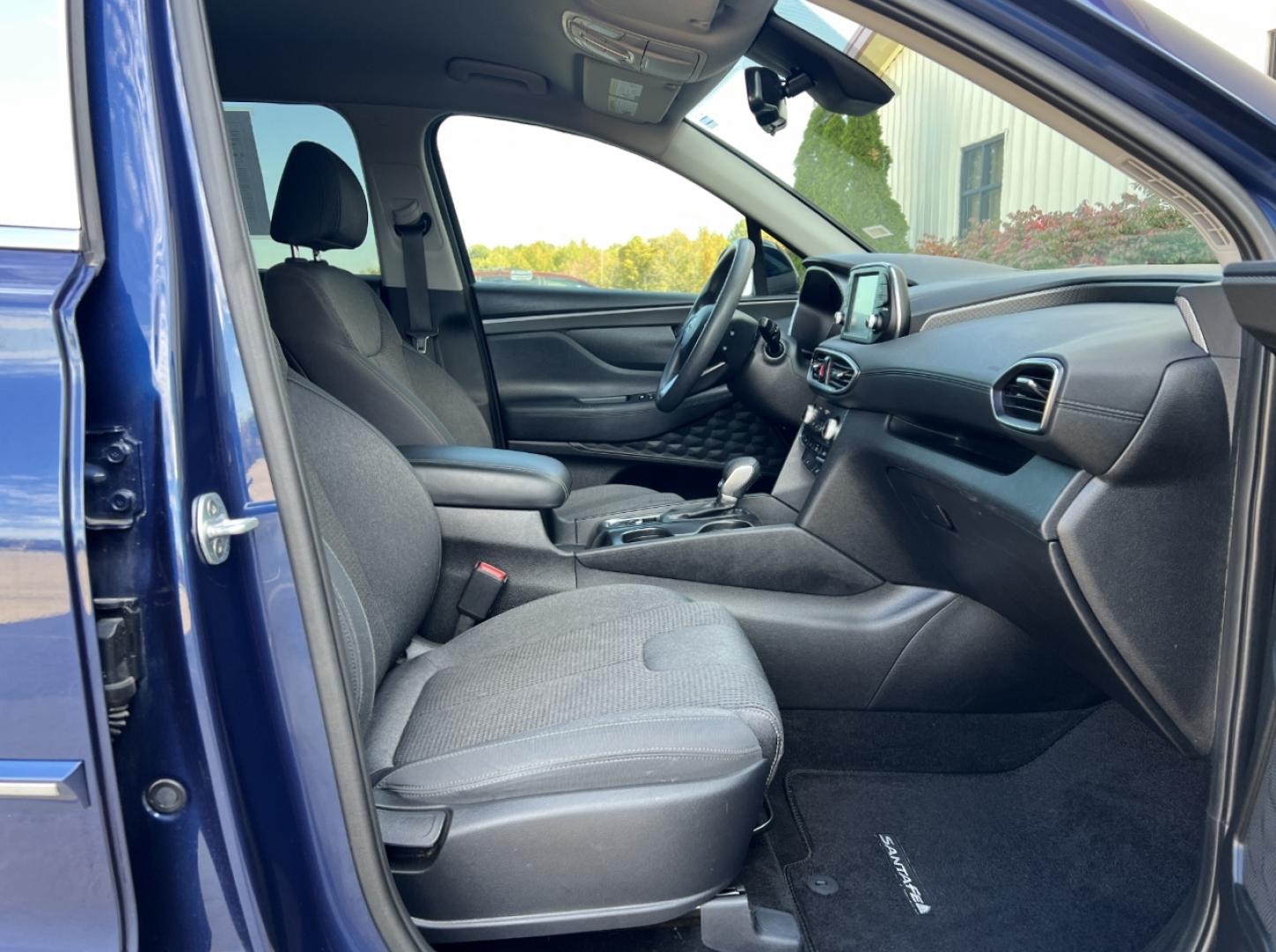 2019 BLUE /Gray Cloth HYUNDAI SANTA FE SEL (5NMS33AD2KH) with an 2.4L 4 Cyl. engine, Automatic transmission, located at 2990 Old Orchard Rd., Jackson, MO, 63755, 37.354214, -89.612106 - 2019 Hyundai Santa Fe SEL 86xxx miles Front Wheel Drive 2.4L 4 Cyl. Automatic Backup Camera Heated Seats Power Driver Seat Bluetooth Cruise Power Windows/Locks/Mirrors We have financing available and we accept trades! Fill out a credit application on our website or come by today! If you - Photo#15