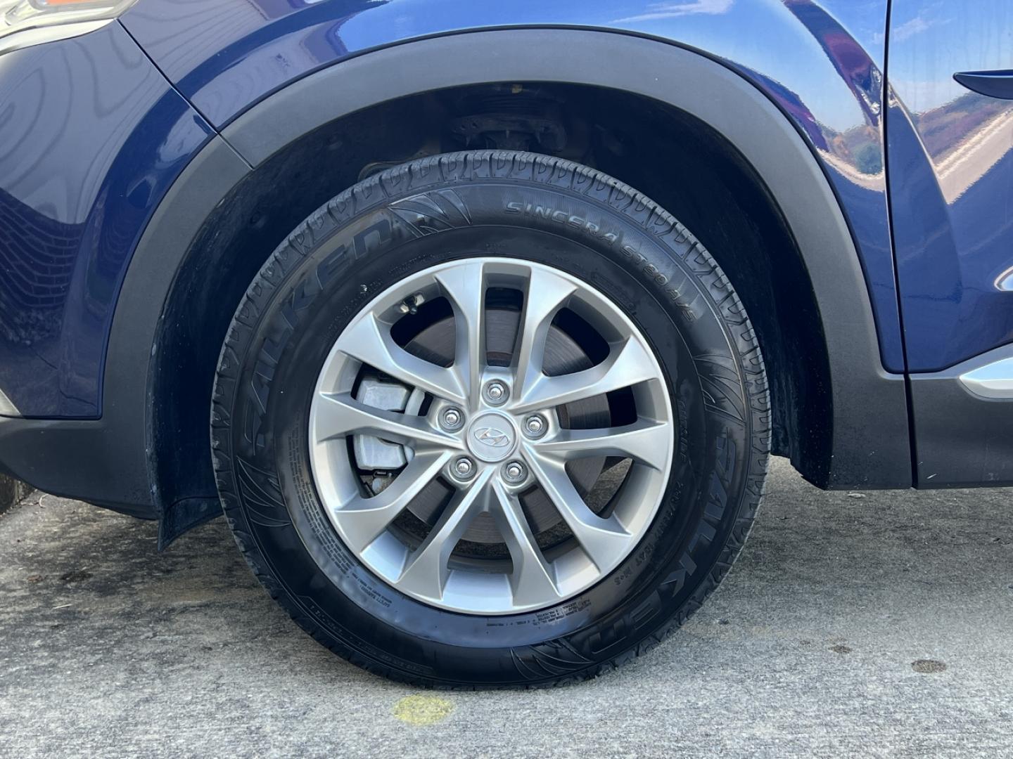 2019 BLUE /Gray Cloth HYUNDAI SANTA FE SEL (5NMS33AD2KH) with an 2.4L 4 Cyl. engine, Automatic transmission, located at 2990 Old Orchard Rd., Jackson, MO, 63755, 37.354214, -89.612106 - 2019 Hyundai Santa Fe SEL 86xxx miles Front Wheel Drive 2.4L 4 Cyl. Automatic Backup Camera Heated Seats Power Driver Seat Bluetooth Cruise Power Windows/Locks/Mirrors We have financing available and we accept trades! Fill out a credit application on our website or come by today! If you - Photo#33