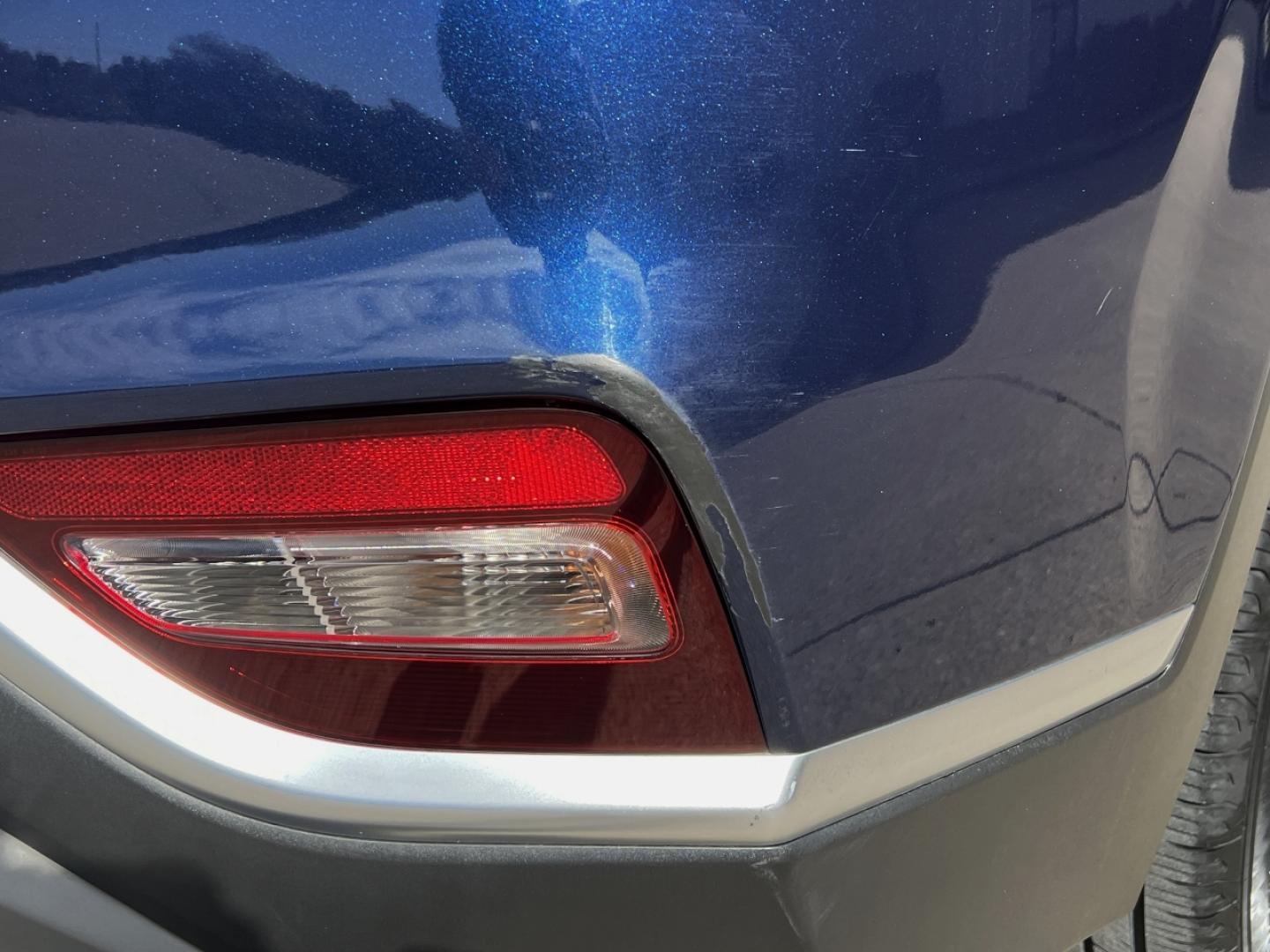 2019 BLUE /Gray Cloth HYUNDAI SANTA FE SEL (5NMS33AD2KH) with an 2.4L 4 Cyl. engine, Automatic transmission, located at 2990 Old Orchard Rd., Jackson, MO, 63755, 37.354214, -89.612106 - 2019 Hyundai Santa Fe SEL 86xxx miles Front Wheel Drive 2.4L 4 Cyl. Automatic Backup Camera Heated Seats Power Driver Seat Bluetooth Cruise Power Windows/Locks/Mirrors We have financing available and we accept trades! Fill out a credit application on our website or come by today! If you - Photo#41