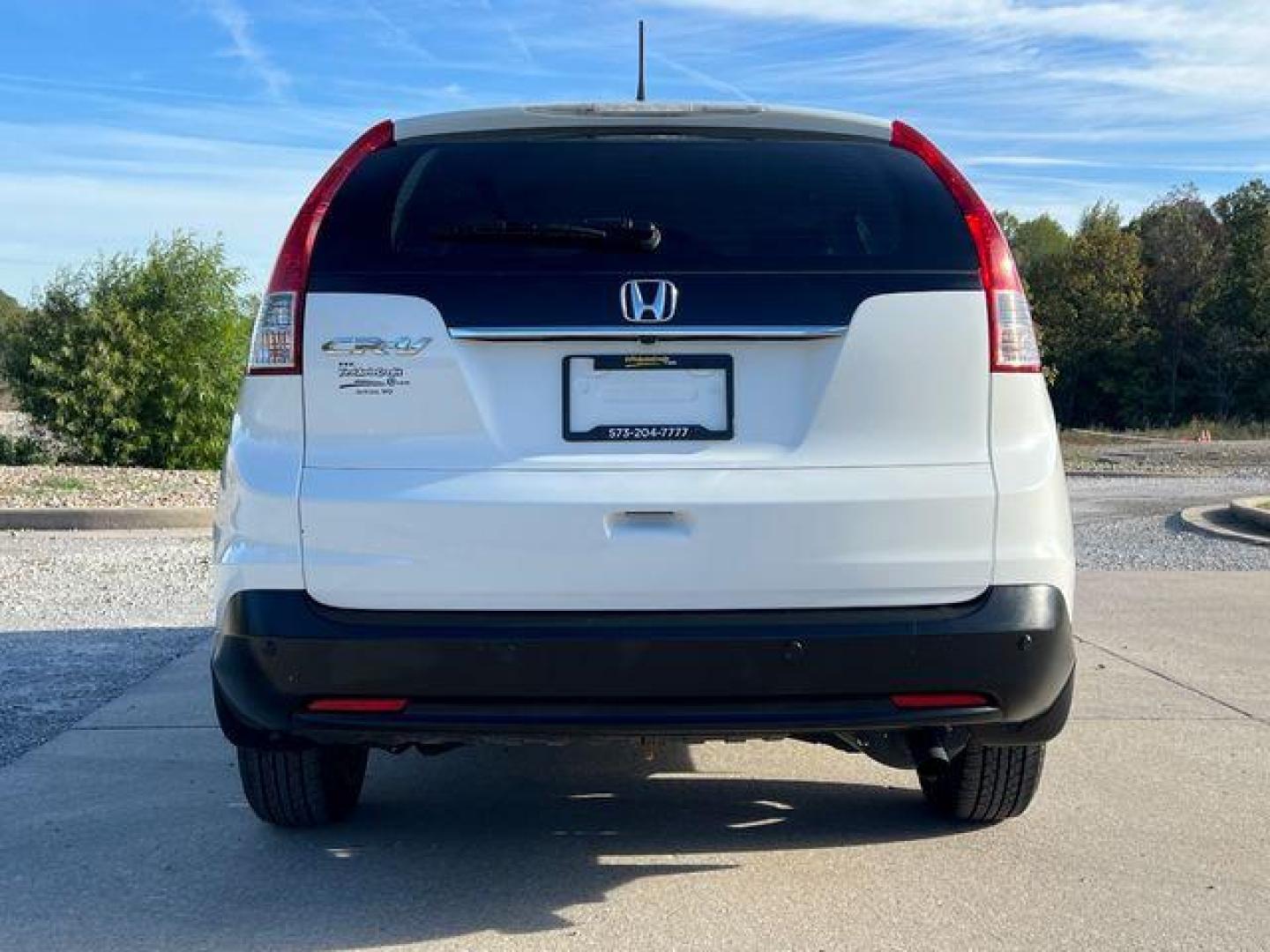 2012 WHITE /Gray HONDA CR-V LX (5J6RM3H33CL) with an 2.4L engine, Automatic transmission, located at 2990 Old Orchard Rd., Jackson, MO, 63755, 37.354214, -89.612106 - Photo#8