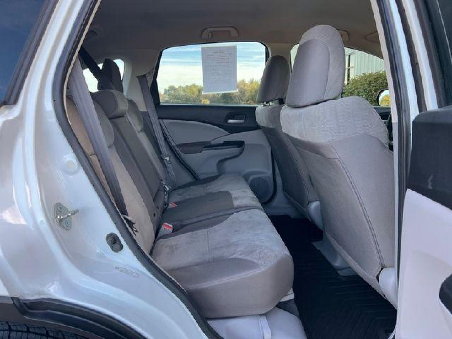 2012 WHITE /Gray HONDA CR-V LX (5J6RM3H33CL) with an 2.4L engine, Automatic transmission, located at 2990 Old Orchard Rd., Jackson, MO, 63755, 37.354214, -89.612106 - Photo#15