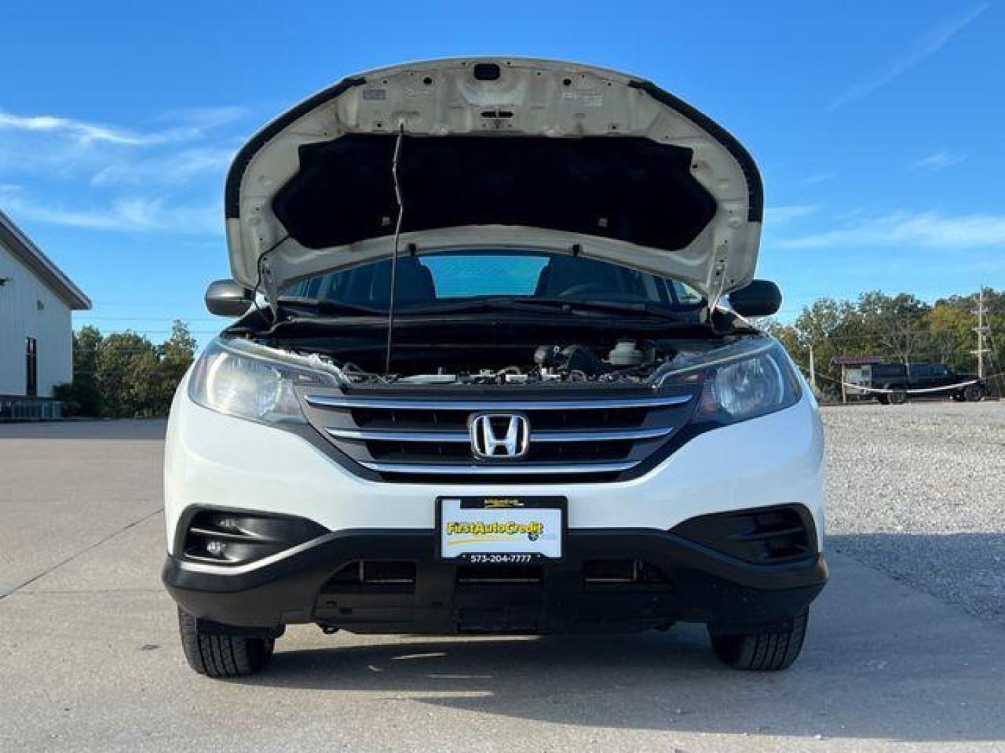 2012 WHITE /Gray HONDA CR-V LX (5J6RM3H33CL) with an 2.4L engine, Automatic transmission, located at 2990 Old Orchard Rd., Jackson, MO, 63755, 37.354214, -89.612106 - Photo#25