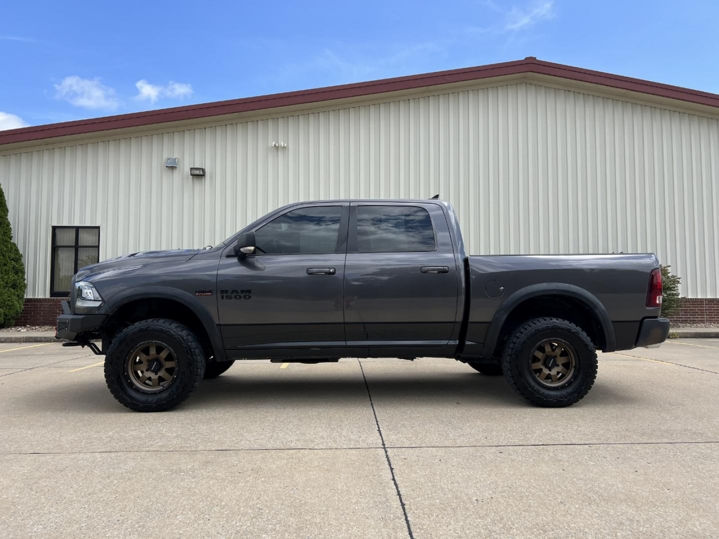 2015 GRAY /Black/Red Ram 1500 Rebel (1C6RR7YTXFS) with an HEMI 5.7L V8 engine, Automatic transmission, located at 506 S. Kingshighway, Cape Girardeau, MO, 63703, (573) 235-5000, 37.294991, -89.553635 - 2015 Ram 1500 Rebel 147xxx miles 4x4 5.7L V8 HEMI Automatic Backup Camera Power Driver Seat Heated Seats Heated Steering Wheel Bluetooth Remote Start Cruise Power Windows/Locks/Mirrors We have financing available and we accept trades! Fill out a credit application on our website or come - Photo#8