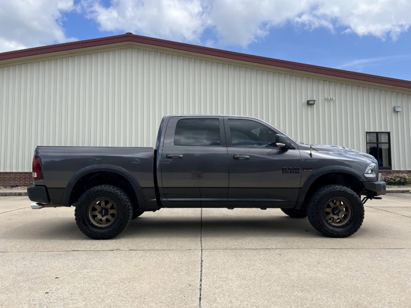2015 GRAY /Black/Red Ram 1500 Rebel (1C6RR7YTXFS) with an HEMI 5.7L V8 engine, Automatic transmission, located at 506 S. Kingshighway, Cape Girardeau, MO, 63703, (573) 235-5000, 37.294991, -89.553635 - 2015 Ram 1500 Rebel 147xxx miles 4x4 5.7L V8 HEMI Automatic Backup Camera Power Driver Seat Heated Seats Heated Steering Wheel Bluetooth Remote Start Cruise Power Windows/Locks/Mirrors We have financing available and we accept trades! Fill out a credit application on our website or come - Photo#9