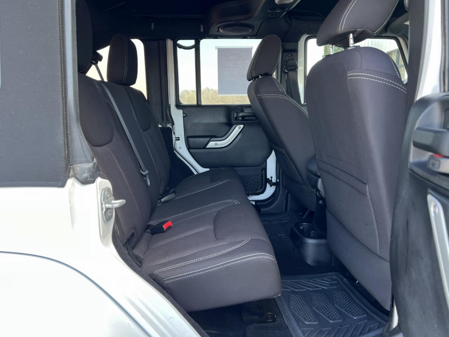 2014 WHITE /Black Cloth Jeep Wrangler Unlimited Sahara (1C4BJWEG1EL) with an 3.6L V6 engine, Automatic transmission, located at 2990 Old Orchard Rd., Jackson, MO, 63755, 37.354214, -89.612106 - 2014 Jeep Wrangler Unlimited Sahara Only 48xxx miles 4x4 3.6L V6 Automatic Local Trade-In 20" Wheels Cruise Power Windows/Locks/Mirrors We have financing available and we accept trades! Fill out a credit application on our website or come by today! If you have any questions, give us a call - Photo#15