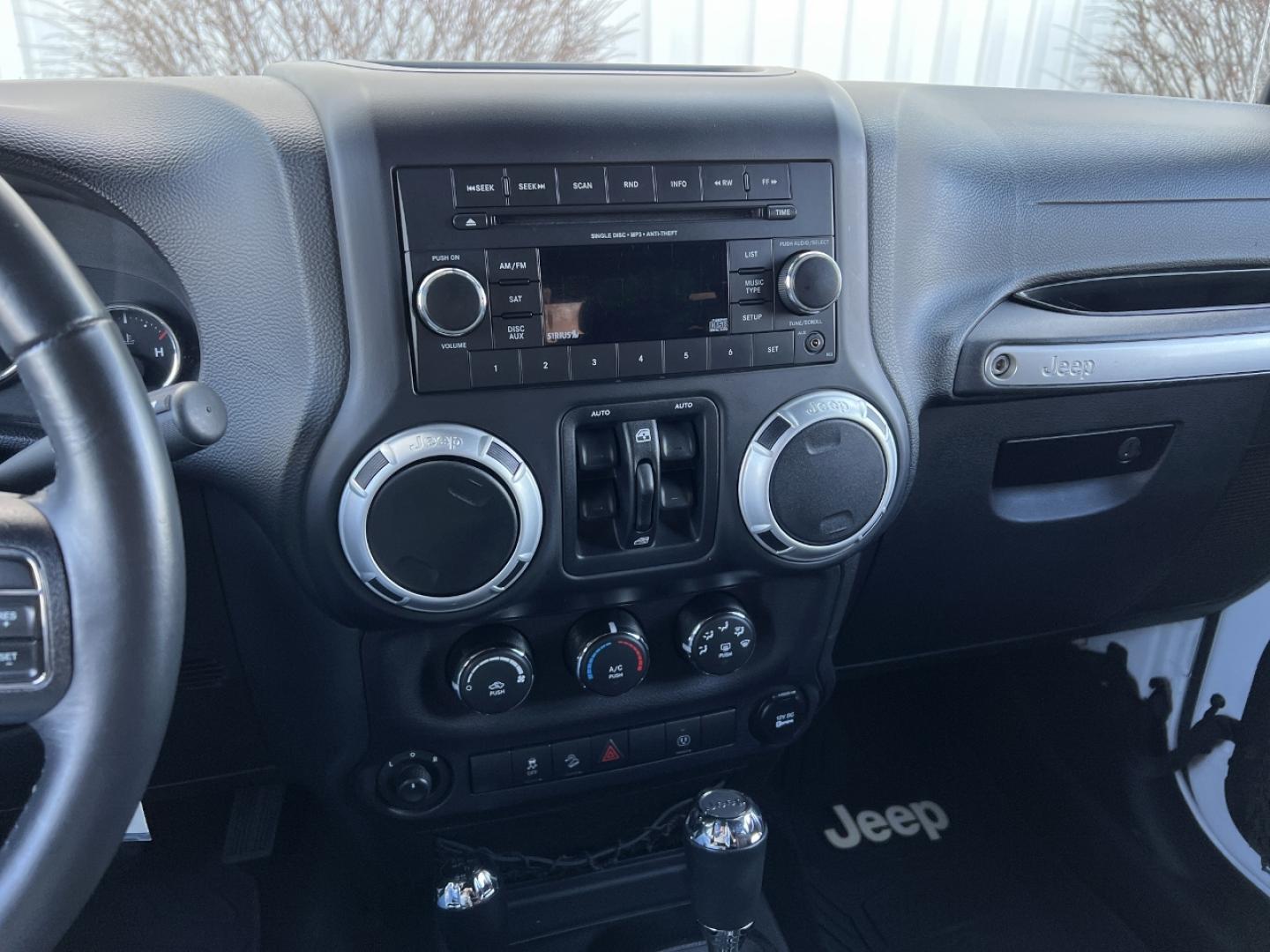 2014 WHITE /Black Cloth Jeep Wrangler Unlimited Sahara (1C4BJWEG1EL) with an 3.6L V6 engine, Automatic transmission, located at 506 S. Kingshighway, Cape Girardeau, MO, 63703, (573) 235-5000, 37.294994, -89.556206 - 2014 Jeep Wrangler Unlimited Sahara Only 48xxx miles 4x4 3.6L V6 Automatic Local Trade-In 20" Wheels Cruise Power Windows/Locks/Mirrors We have financing available and we accept trades! Fill out a credit application on our website or come by today! If you have any questions, give us a call - Photo#20