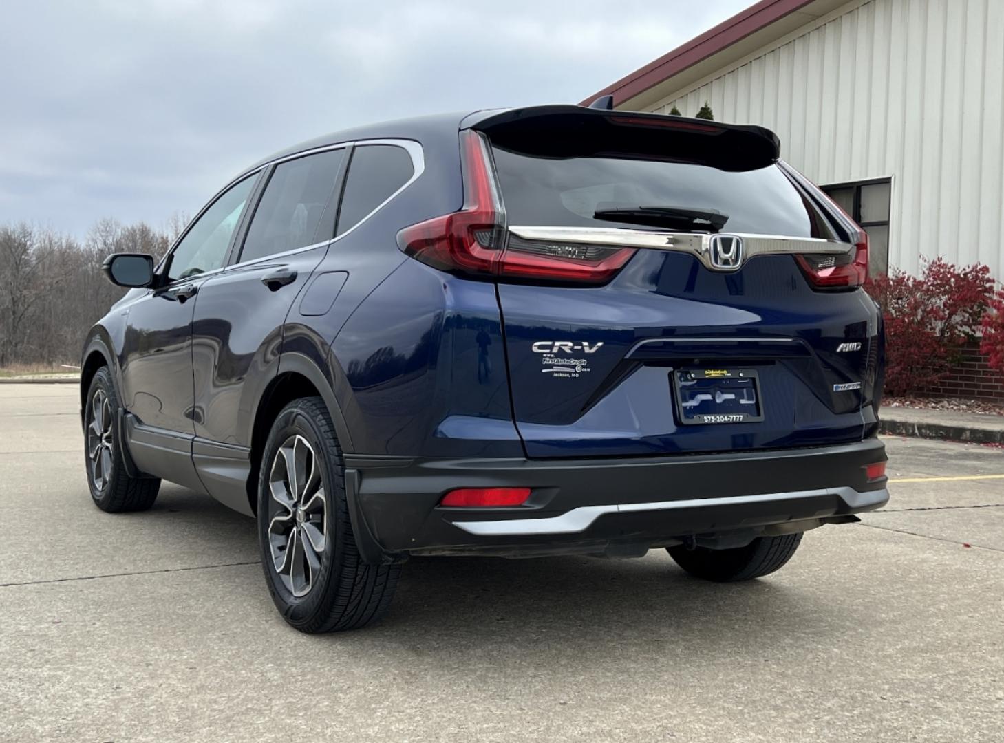 2021 BLUE /Gray Cloth HONDA CR-V EX (7FART6H57ME) with an 2.0L 4 Cyl. engine, Continuously Variable transmission, located at 2990 Old Orchard Rd., Jackson, MO, 63755, 37.354214, -89.612106 - 2021 Honda CR-V HYBRID EX 1-Owner 95xxx miles All Wheel Drive 2.0L 4 Cyl. Hybrid Automatic Backup Camera Sunroof Heated Seats Power Driver Seat Bluetooth Cruise Power Windows/Locks/Mirrors We have financing available and we accept trades! Fill out a credit application on our website or - Photo#10
