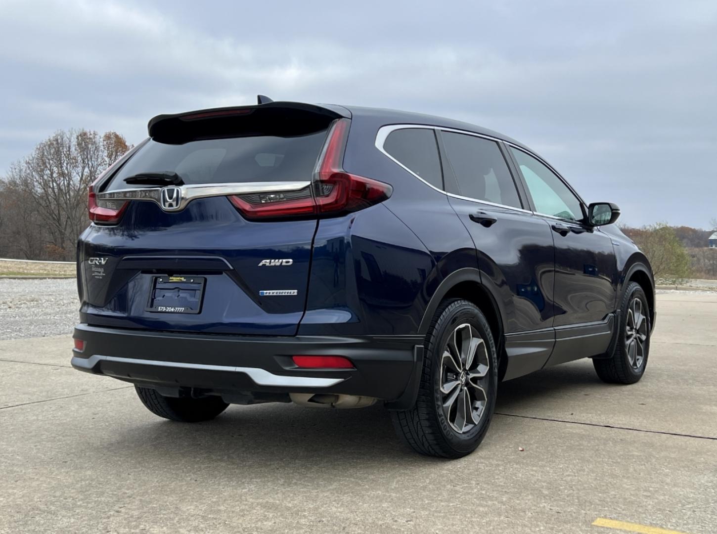 2021 BLUE /Gray Cloth HONDA CR-V EX (7FART6H57ME) with an 2.0L 4 Cyl. engine, Continuously Variable transmission, located at 2990 Old Orchard Rd., Jackson, MO, 63755, 37.354214, -89.612106 - 2021 Honda CR-V HYBRID EX 1-Owner 95xxx miles All Wheel Drive 2.0L 4 Cyl. Hybrid Automatic Backup Camera Sunroof Heated Seats Power Driver Seat Bluetooth Cruise Power Windows/Locks/Mirrors We have financing available and we accept trades! Fill out a credit application on our website or - Photo#9