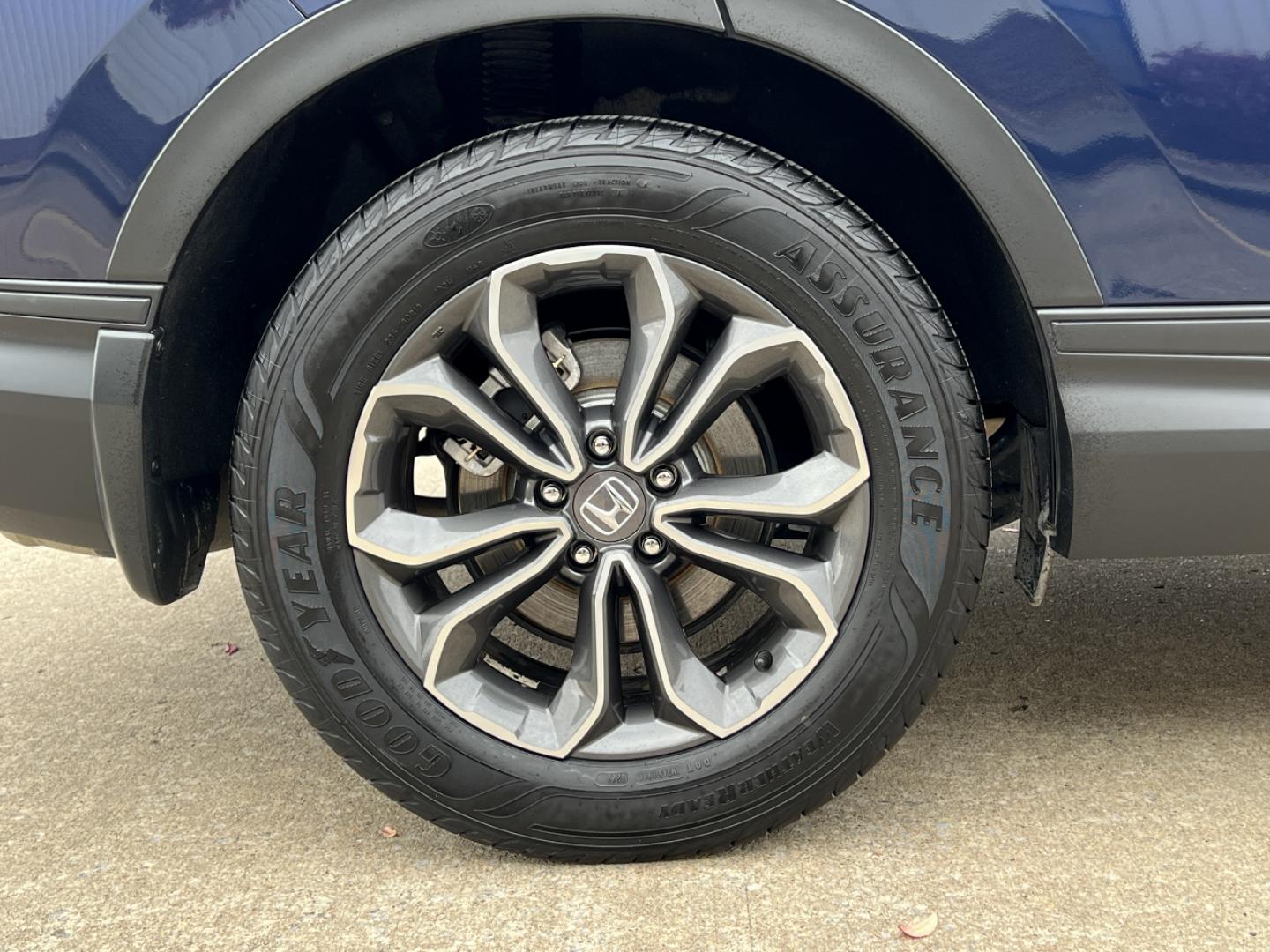 2021 BLUE /Gray Cloth HONDA CR-V EX (7FART6H57ME) with an 2.0L 4 Cyl. engine, Continuously Variable transmission, located at 2990 Old Orchard Rd., Jackson, MO, 63755, 37.354214, -89.612106 - 2021 Honda CR-V HYBRID EX 1-Owner 95xxx miles All Wheel Drive 2.0L 4 Cyl. Hybrid Automatic Backup Camera Sunroof Heated Seats Power Driver Seat Bluetooth Cruise Power Windows/Locks/Mirrors We have financing available and we accept trades! Fill out a credit application on our website or - Photo#37