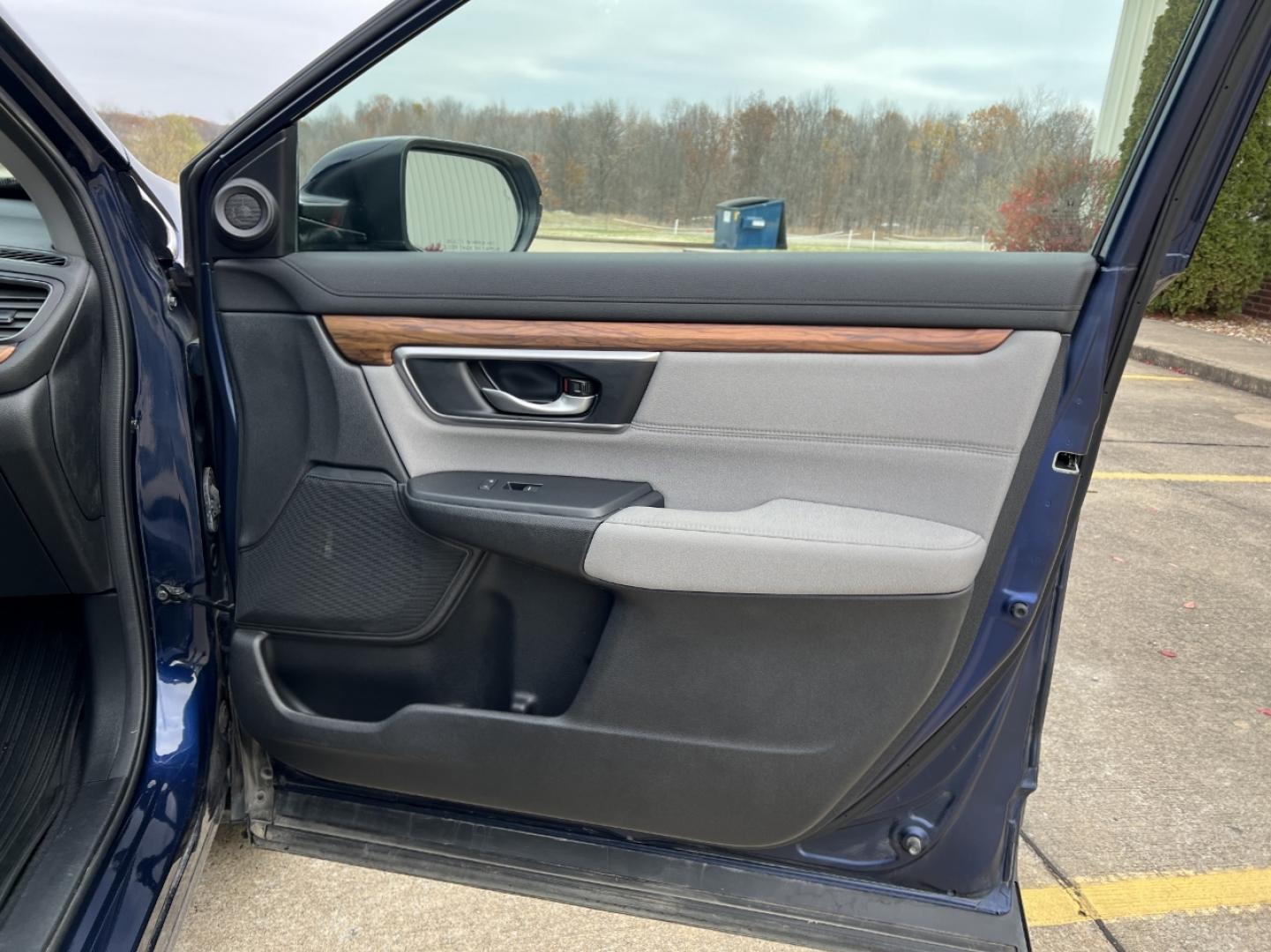 2021 BLUE /Gray Cloth HONDA CR-V EX (7FART6H57ME) with an 2.0L 4 Cyl. engine, Continuously Variable transmission, located at 2990 Old Orchard Rd., Jackson, MO, 63755, 37.354214, -89.612106 - 2021 Honda CR-V HYBRID EX 1-Owner 95xxx miles All Wheel Drive 2.0L 4 Cyl. Hybrid Automatic Backup Camera Sunroof Heated Seats Power Driver Seat Bluetooth Cruise Power Windows/Locks/Mirrors We have financing available and we accept trades! Fill out a credit application on our website or - Photo#15