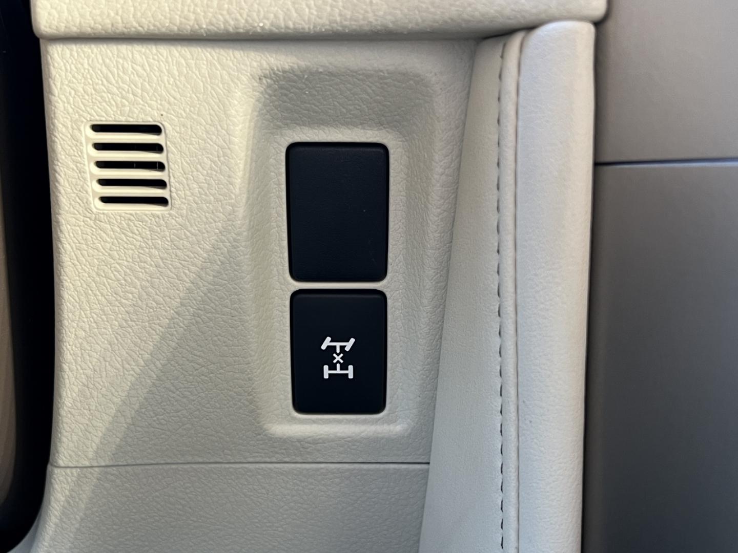 2014 WHITE /Tan Leather LEXUS GX 460 PREMIUM (JTJJM7FX7E5) with an 4.6L V6 engine, Automatic transmission, located at 2990 Old Orchard Rd., Jackson, MO, 63755, 37.354214, -89.612106 - 2014 Lexus GX 460 Premium Local 1-Owner 231xxx miles All Wheel Drive 4.6L V8 Automatic Leather 3rd Row Navigation Backup Camera Power/Heated/Cooled Seats Heated Rear Seats Heated Steering Wheel Sunroof Bluetooth Cruise Power Windows/Locks/Mirrors We have financing available and we a - Photo#29