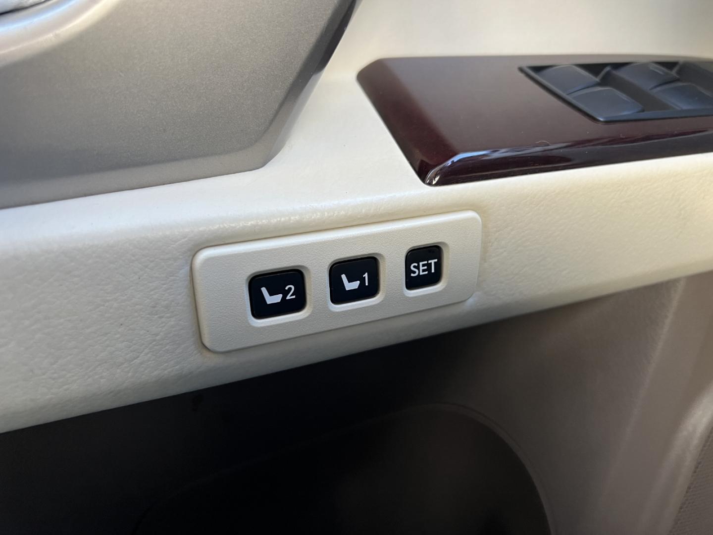 2014 WHITE /Tan Leather LEXUS GX 460 PREMIUM (JTJJM7FX7E5) with an 4.6L V6 engine, Automatic transmission, located at 2990 Old Orchard Rd., Jackson, MO, 63755, 37.354214, -89.612106 - 2014 Lexus GX 460 Premium Local 1-Owner 231xxx miles All Wheel Drive 4.6L V8 Automatic Leather 3rd Row Navigation Backup Camera Power/Heated/Cooled Seats Heated Rear Seats Heated Steering Wheel Sunroof Bluetooth Cruise Power Windows/Locks/Mirrors We have financing available and we a - Photo#35