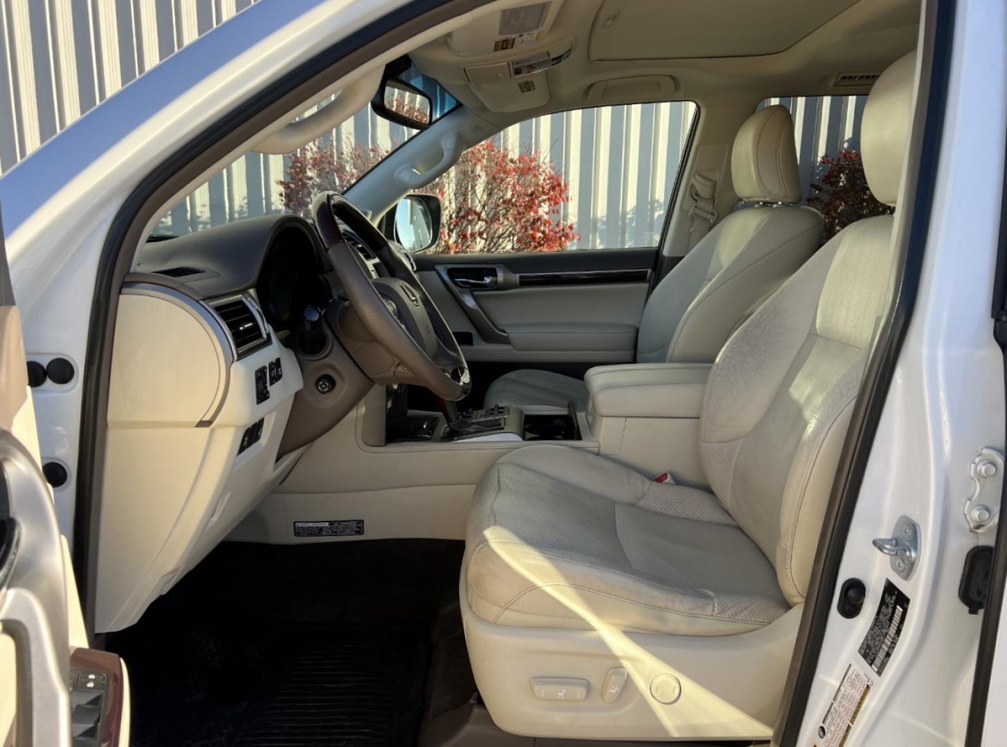 2014 WHITE /Tan Leather LEXUS GX 460 PREMIUM (JTJJM7FX7E5) with an 4.6L V6 engine, Automatic transmission, located at 2990 Old Orchard Rd., Jackson, MO, 63755, 37.354214, -89.612106 - 2014 Lexus GX 460 Premium Local 1-Owner 231xxx miles All Wheel Drive 4.6L V8 Automatic Leather 3rd Row Navigation Backup Camera Power/Heated/Cooled Seats Heated Rear Seats Heated Steering Wheel Sunroof Bluetooth Cruise Power Windows/Locks/Mirrors We have financing available and we a - Photo#17