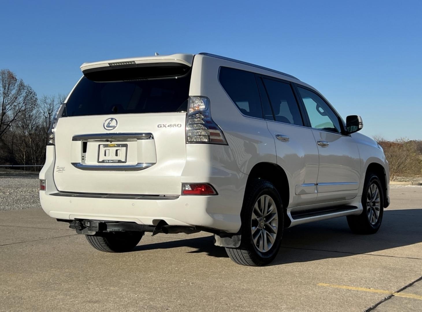 2014 WHITE /Tan Leather LEXUS GX 460 PREMIUM (JTJJM7FX7E5) with an 4.6L V6 engine, Automatic transmission, located at 2990 Old Orchard Rd., Jackson, MO, 63755, 37.354214, -89.612106 - 2014 Lexus GX 460 Premium Local 1-Owner 231xxx miles All Wheel Drive 4.6L V8 Automatic Leather 3rd Row Navigation Backup Camera Power/Heated/Cooled Seats Heated Rear Seats Heated Steering Wheel Sunroof Bluetooth Cruise Power Windows/Locks/Mirrors We have financing available and we a - Photo#12