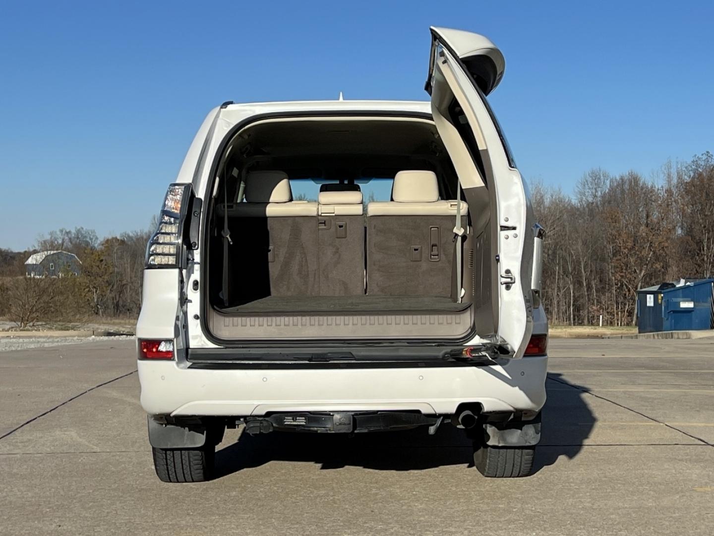 2014 WHITE /Tan Leather LEXUS GX 460 PREMIUM (JTJJM7FX7E5) with an 4.6L V6 engine, Automatic transmission, located at 2990 Old Orchard Rd., Jackson, MO, 63755, 37.354214, -89.612106 - 2014 Lexus GX 460 Premium Local 1-Owner 231xxx miles All Wheel Drive 4.6L V8 Automatic Leather 3rd Row Navigation Backup Camera Power/Heated/Cooled Seats Heated Rear Seats Heated Steering Wheel Sunroof Bluetooth Cruise Power Windows/Locks/Mirrors We have financing available and we a - Photo#22