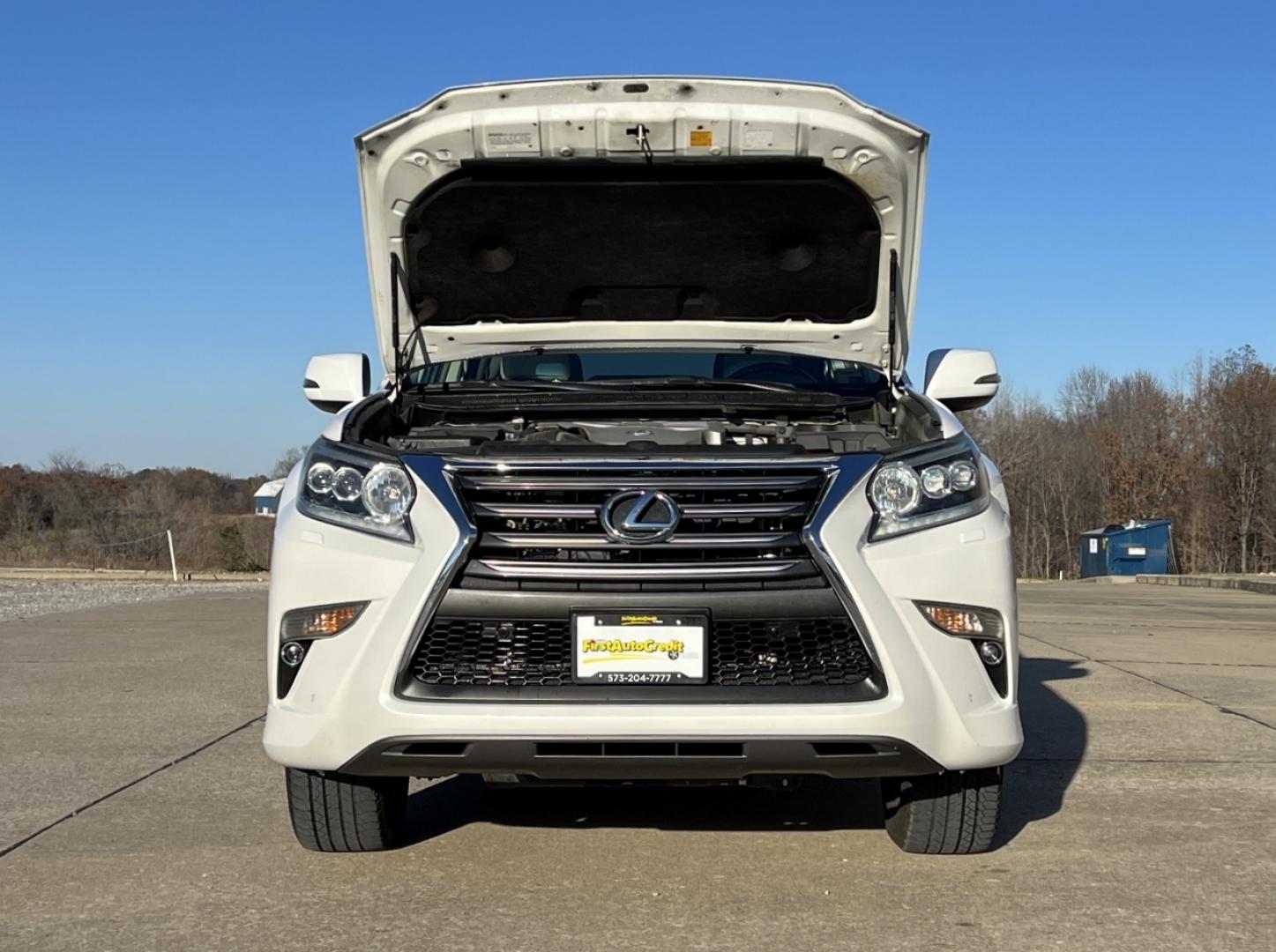 2014 WHITE /Tan Leather LEXUS GX 460 PREMIUM (JTJJM7FX7E5) with an 4.6L V6 engine, Automatic transmission, located at 2990 Old Orchard Rd., Jackson, MO, 63755, 37.354214, -89.612106 - 2014 Lexus GX 460 Premium Local 1-Owner 231xxx miles All Wheel Drive 4.6L V8 Automatic Leather 3rd Row Navigation Backup Camera Power/Heated/Cooled Seats Heated Rear Seats Heated Steering Wheel Sunroof Bluetooth Cruise Power Windows/Locks/Mirrors We have financing available and we a - Photo#40