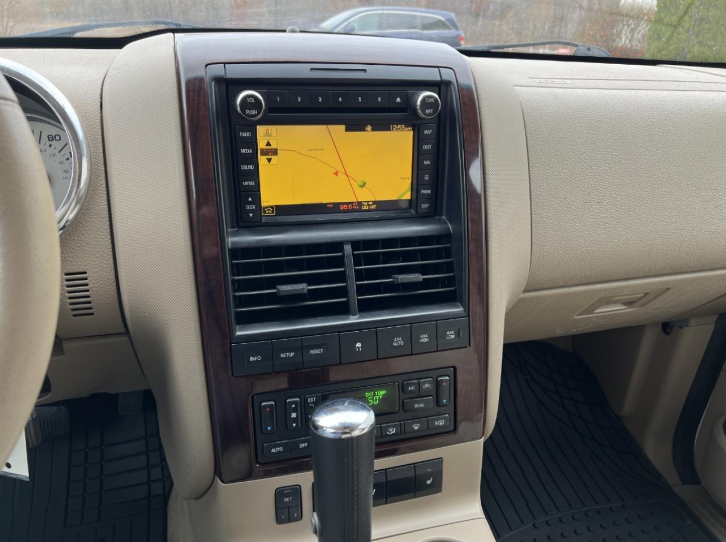 2010 WHITE /Tan Leather FORD EXPLORER LIMITED (1FMEU7F82AU) with an 4.6L V8 engine, Automatic transmission, located at 2990 Old Orchard Rd., Jackson, MO, 63755, 37.354214, -89.612106 - 2020 Ford Explorer Limited 233xxx miles 4 Wheel Drive 4.6L V6 Automatic Leather 3rd Row Navigation Power/Heated Seats Sunroof Cruise Power Windows/Locks/Mirrors We have financing available and we accept trades! Fill out a credit application on our website or come by today! If you have a - Photo#25
