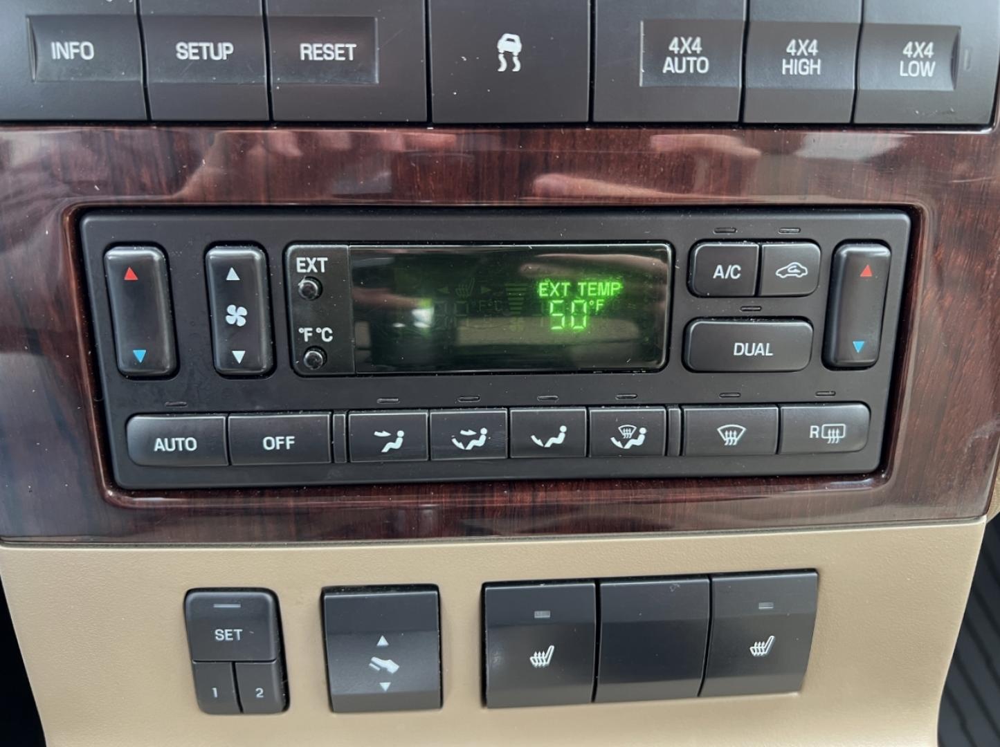 2010 WHITE /Tan Leather FORD EXPLORER LIMITED (1FMEU7F82AU) with an 4.6L V8 engine, Automatic transmission, located at 2990 Old Orchard Rd., Jackson, MO, 63755, 37.354214, -89.612106 - 2020 Ford Explorer Limited 233xxx miles 4 Wheel Drive 4.6L V6 Automatic Leather 3rd Row Navigation Power/Heated Seats Sunroof Cruise Power Windows/Locks/Mirrors We have financing available and we accept trades! Fill out a credit application on our website or come by today! If you have a - Photo#26