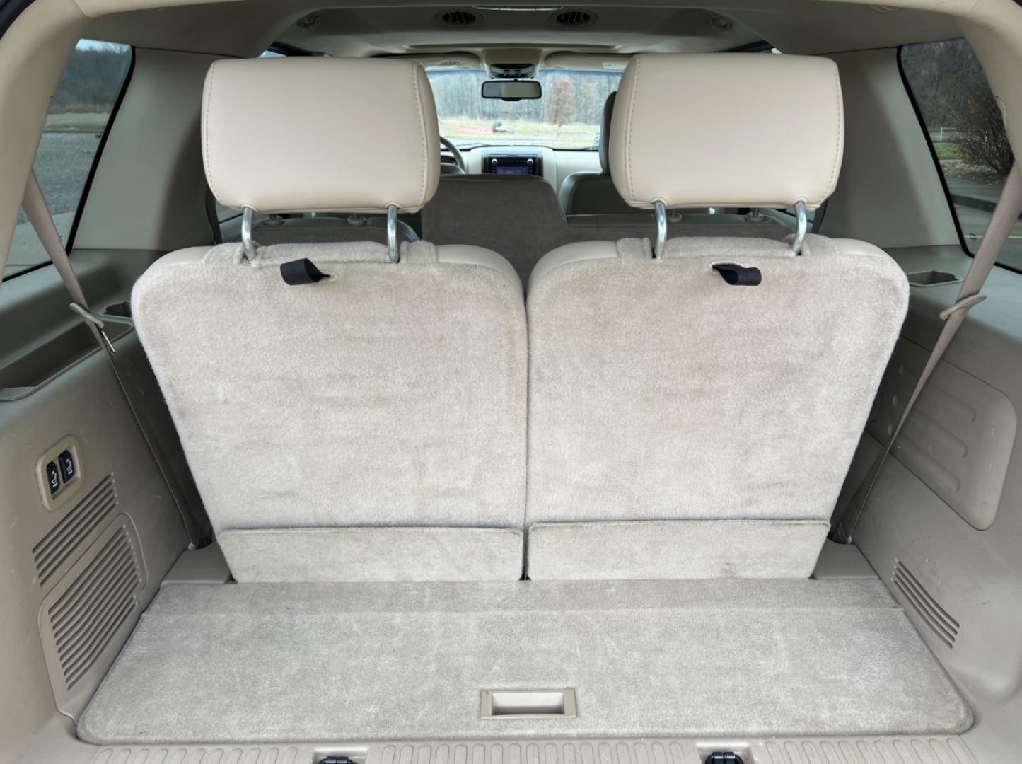 2010 WHITE /Tan Leather FORD EXPLORER LIMITED (1FMEU7F82AU) with an 4.6L V8 engine, Automatic transmission, located at 2990 Old Orchard Rd., Jackson, MO, 63755, 37.354214, -89.612106 - 2020 Ford Explorer Limited 233xxx miles 4 Wheel Drive 4.6L V6 Automatic Leather 3rd Row Navigation Power/Heated Seats Sunroof Cruise Power Windows/Locks/Mirrors We have financing available and we accept trades! Fill out a credit application on our website or come by today! If you have a - Photo#21