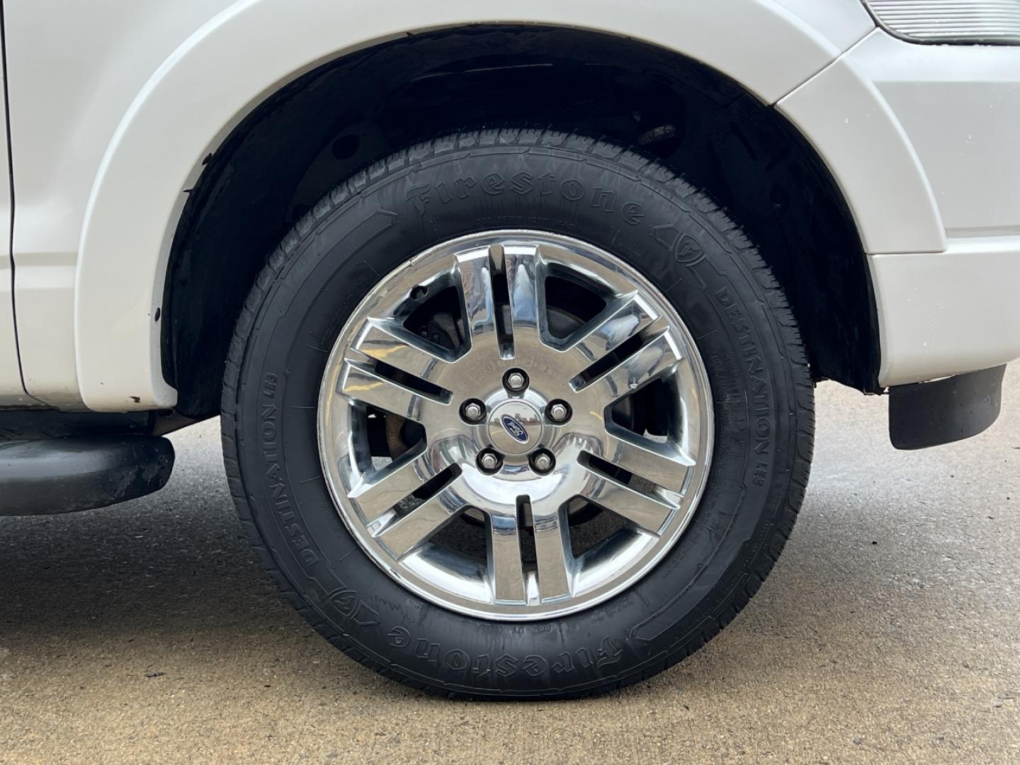 2010 WHITE /Tan Leather FORD EXPLORER LIMITED (1FMEU7F82AU) with an 4.6L V8 engine, Automatic transmission, located at 2990 Old Orchard Rd., Jackson, MO, 63755, 37.354214, -89.612106 - 2020 Ford Explorer Limited 233xxx miles 4 Wheel Drive 4.6L V6 Automatic Leather 3rd Row Navigation Power/Heated Seats Sunroof Cruise Power Windows/Locks/Mirrors We have financing available and we accept trades! Fill out a credit application on our website or come by today! If you have a - Photo#40