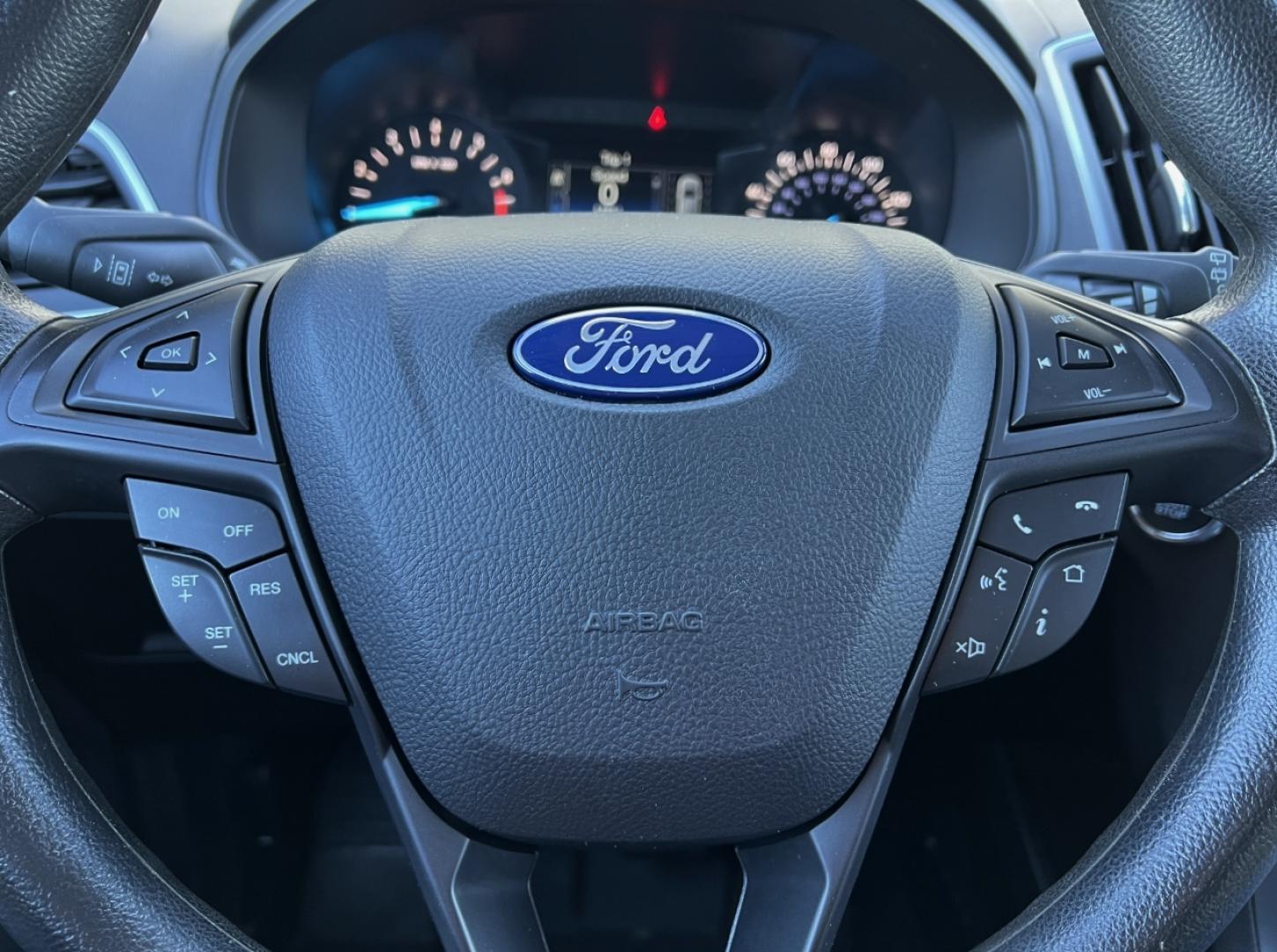 2020 WHITE FORD EDGE SE (2FMPK3G98LB) with an 2.0L 4 Cyl. engine, Automatic transmission, located at 2990 Old Orchard Rd., Jackson, MO, 63755, 37.354214, -89.612106 - We have financing available and we accept trades! Fill out a credit application on our website or come by today! If you have any questions, give us a call at (573) 204-7777 or visit our website at firstautocredit.com. - Photo#20