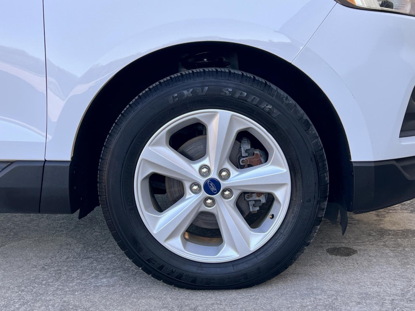 2020 WHITE FORD EDGE SE (2FMPK3G98LB) with an 2.0L 4 Cyl. engine, Automatic transmission, located at 2990 Old Orchard Rd., Jackson, MO, 63755, 37.354214, -89.612106 - We have financing available and we accept trades! Fill out a credit application on our website or come by today! If you have any questions, give us a call at (573) 204-7777 or visit our website at firstautocredit.com. - Photo#36