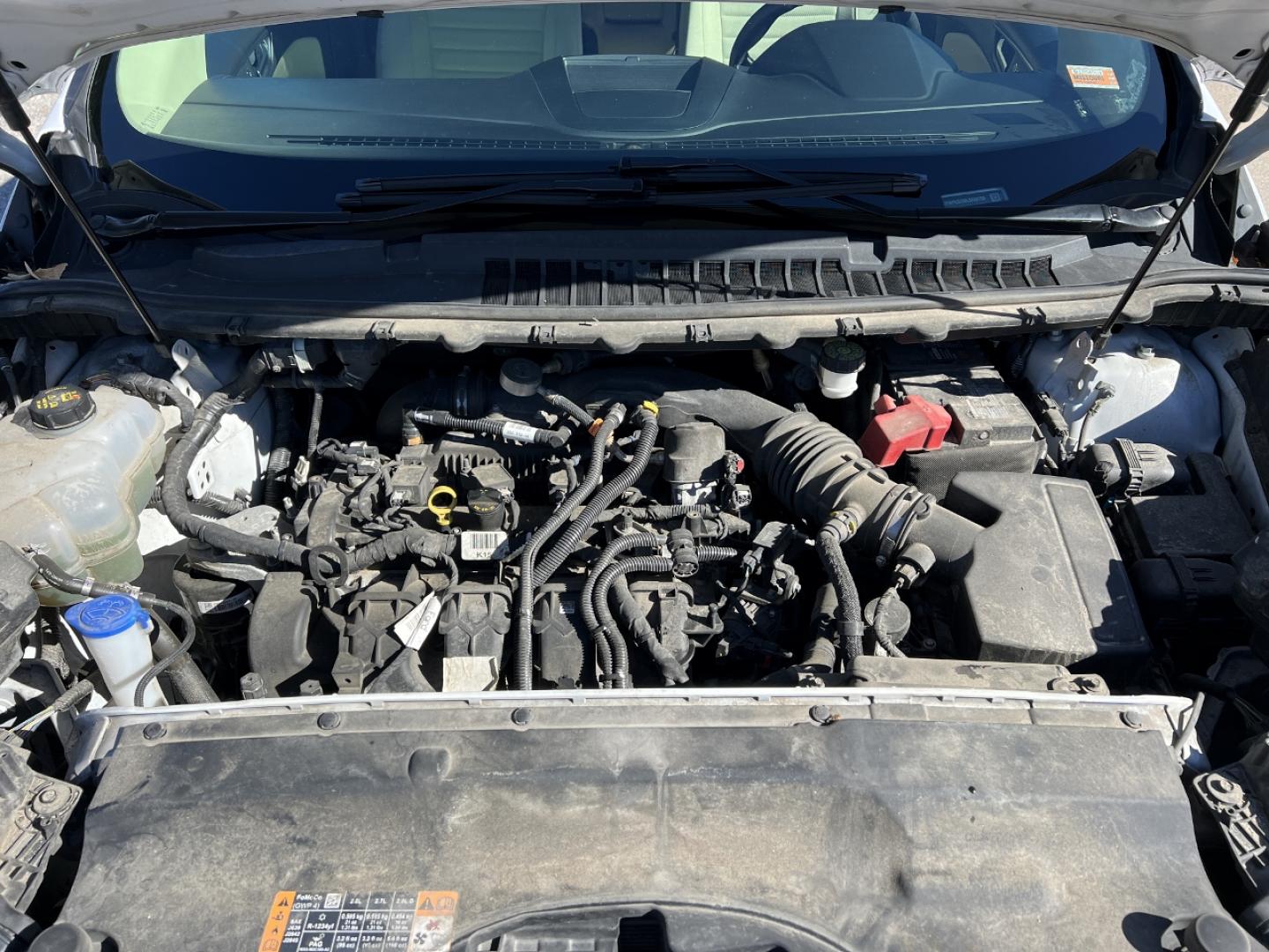 2020 WHITE FORD EDGE SE (2FMPK3G98LB) with an 2.0L 4 Cyl. engine, Automatic transmission, located at 2990 Old Orchard Rd., Jackson, MO, 63755, 37.354214, -89.612106 - We have financing available and we accept trades! Fill out a credit application on our website or come by today! If you have any questions, give us a call at (573) 204-7777 or visit our website at firstautocredit.com. - Photo#31