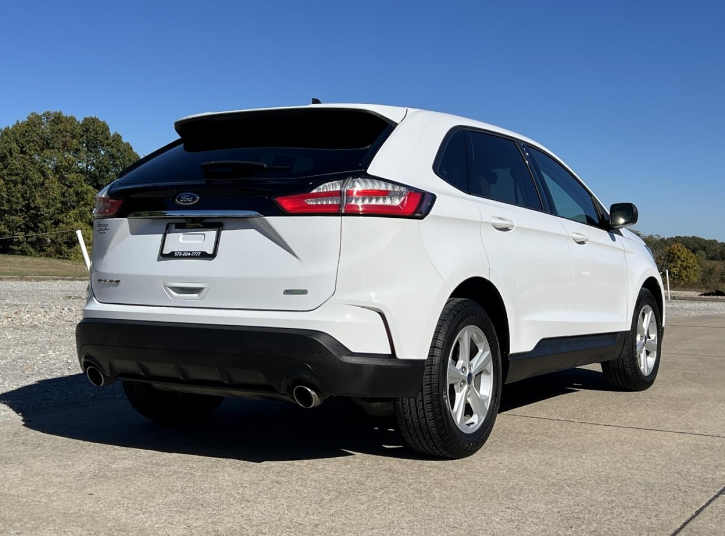 2020 WHITE FORD EDGE SE (2FMPK3G98LB) with an 2.0L 4 Cyl. engine, Automatic transmission, located at 2990 Old Orchard Rd., Jackson, MO, 63755, 37.354214, -89.612106 - We have financing available and we accept trades! Fill out a credit application on our website or come by today! If you have any questions, give us a call at (573) 204-7777 or visit our website at firstautocredit.com. - Photo#7
