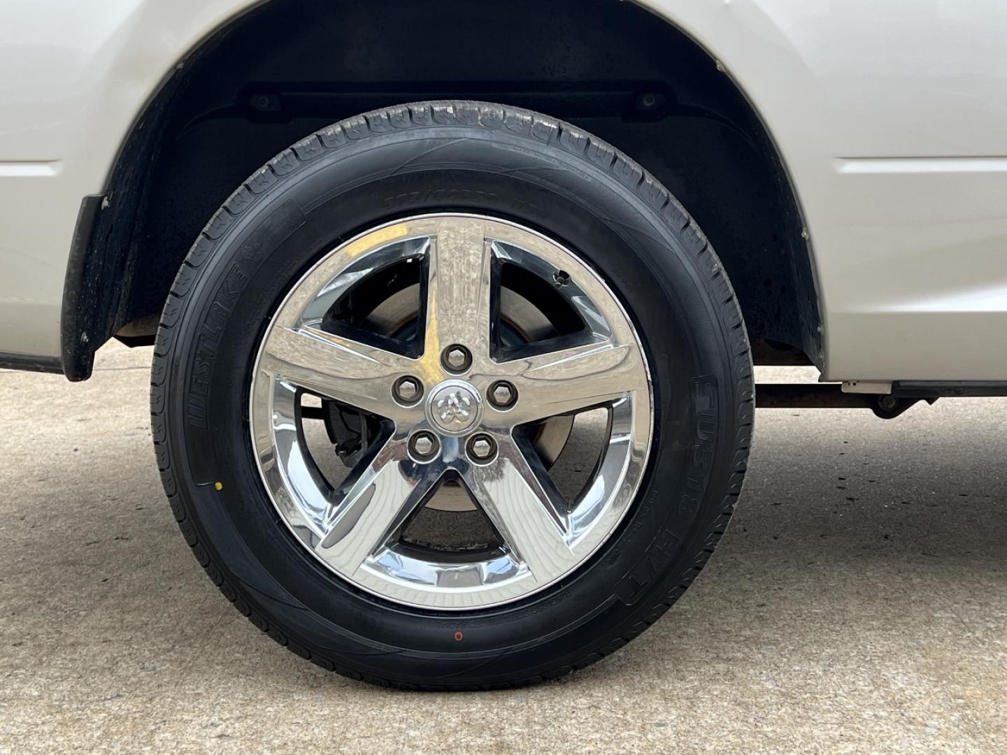 2012 SILVER /Black Cloth DODGE RAM 1500 EXPRESS (1C6RD6KT7CS) with an 5.7L V8 engine, Automatic transmission, located at 2990 Old Orchard Rd., Jackson, MO, 63755, 37.354214, -89.612106 - 2012 Ram 1500 Express 1-Owner 104xxx miles Rear Wheel Drive 5.7L V8 HEMI Automatic Cruise Power Windows/Locks/Mirrors We have financing available and we accept trades! Fill out a credit application on our website or come by today! If you have any questions, give us a call at (573) 204-7777 - Photo#29