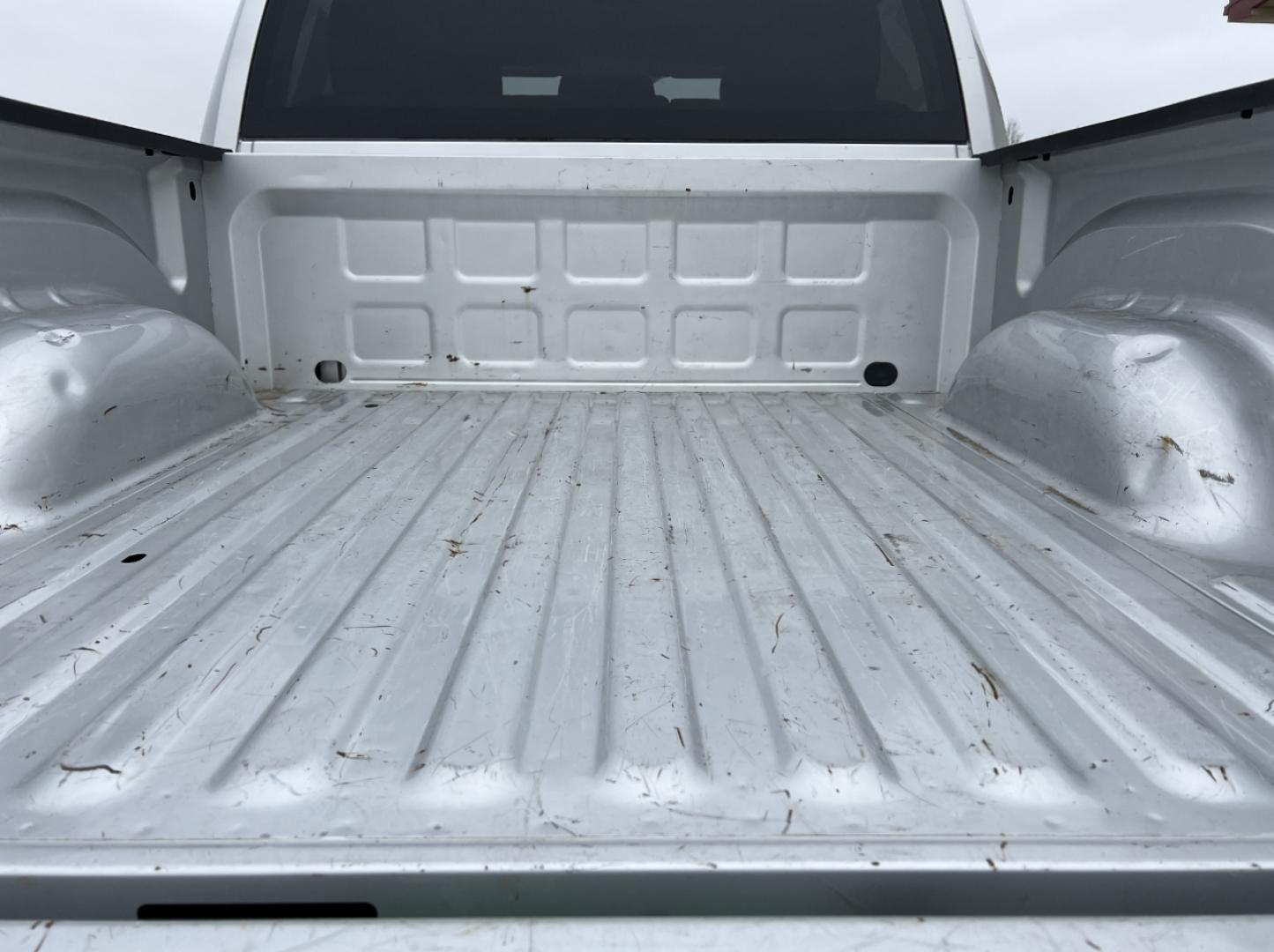 2012 SILVER /Black Cloth DODGE RAM 1500 EXPRESS (1C6RD6KT7CS) with an 5.7L V8 engine, Automatic transmission, located at 2990 Old Orchard Rd., Jackson, MO, 63755, 37.354214, -89.612106 - 2012 Ram 1500 Express 1-Owner 104xxx miles Rear Wheel Drive 5.7L V8 HEMI Automatic Cruise Power Windows/Locks/Mirrors We have financing available and we accept trades! Fill out a credit application on our website or come by today! If you have any questions, give us a call at (573) 204-7777 - Photo#16