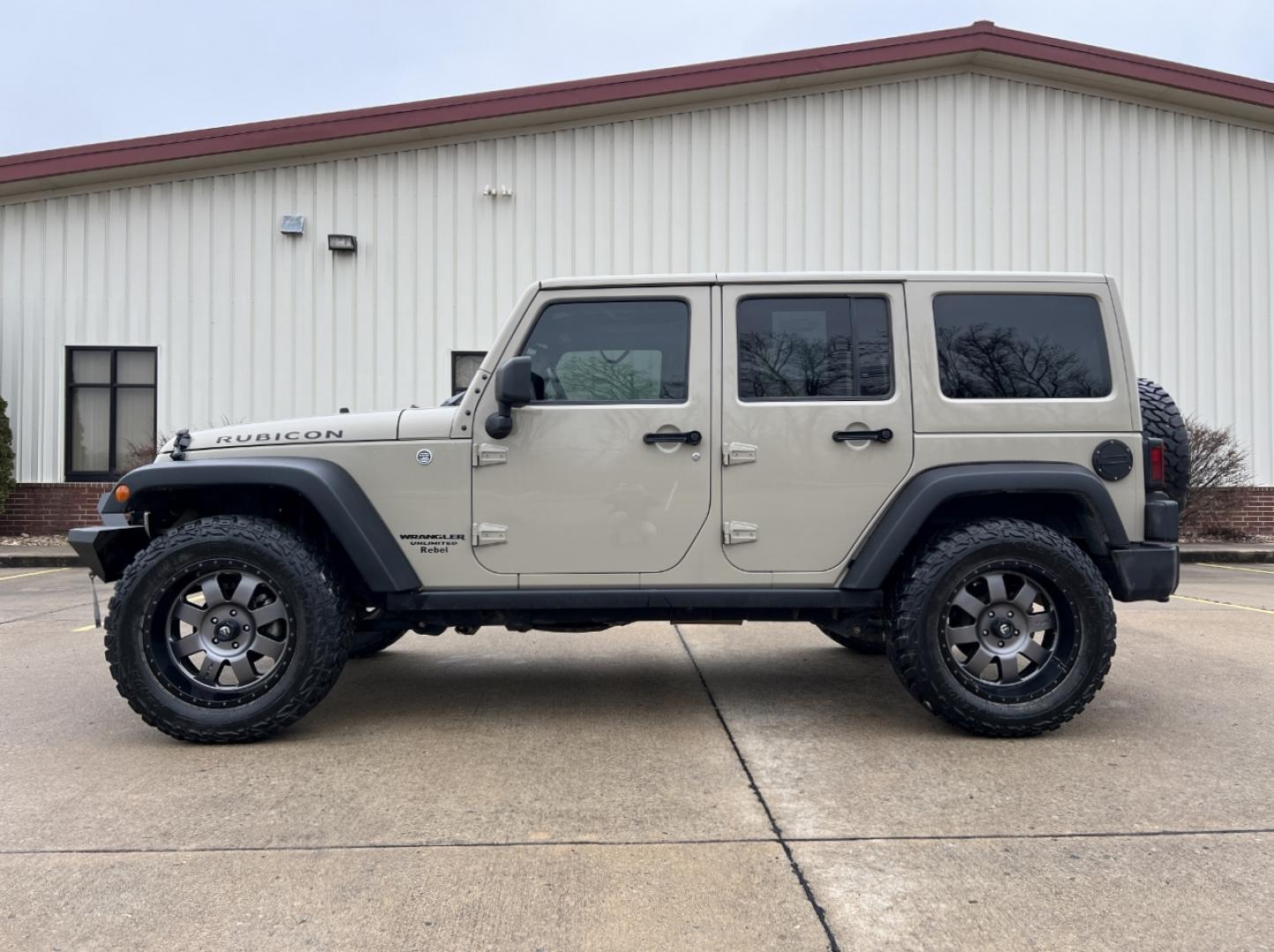 2017 TAN /Tan Leather Jeep Wrangler Unlimited Rubicon 4WD (1C4HJWFG9HL) with an 3.6L V6 engine, Automatic transmission, located at 2990 Old Orchard Rd., Jackson, MO, 63755, 37.354214, -89.612106 - 2017 Jeep Wrangler Unlimited Rubicon Only 76xxx miles 4 Wheel Drive 3.6L V6 Automatic Leather Navigation Heated Seats Bluetooth Cruise Remote Start Power Windows/Locks/Mirrors We have financing available and we accept trades! Fill out a credit application on our website or come by today - Photo#8