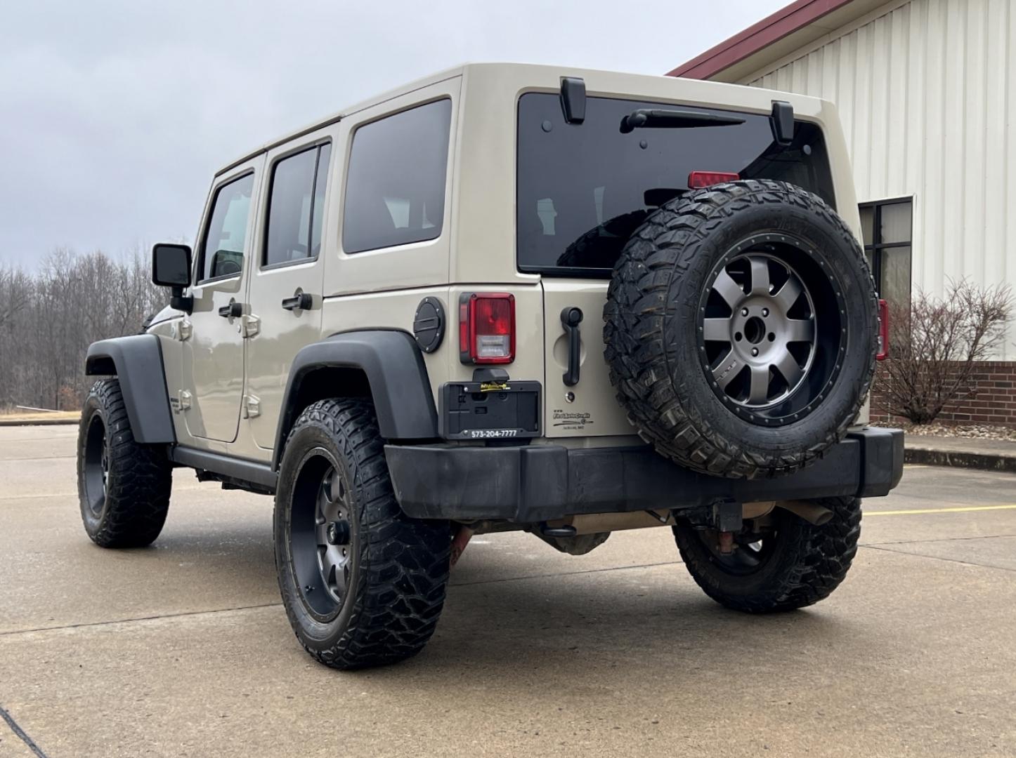 2017 TAN /Tan Leather Jeep Wrangler Unlimited Rubicon 4WD (1C4HJWFG9HL) with an 3.6L V6 engine, Automatic transmission, located at 2990 Old Orchard Rd., Jackson, MO, 63755, 37.354214, -89.612106 - 2017 Jeep Wrangler Unlimited Rubicon Only 76xxx miles 4 Wheel Drive 3.6L V6 Automatic Leather Navigation Heated Seats Bluetooth Cruise Remote Start Power Windows/Locks/Mirrors We have financing available and we accept trades! Fill out a credit application on our website or come by today - Photo#11