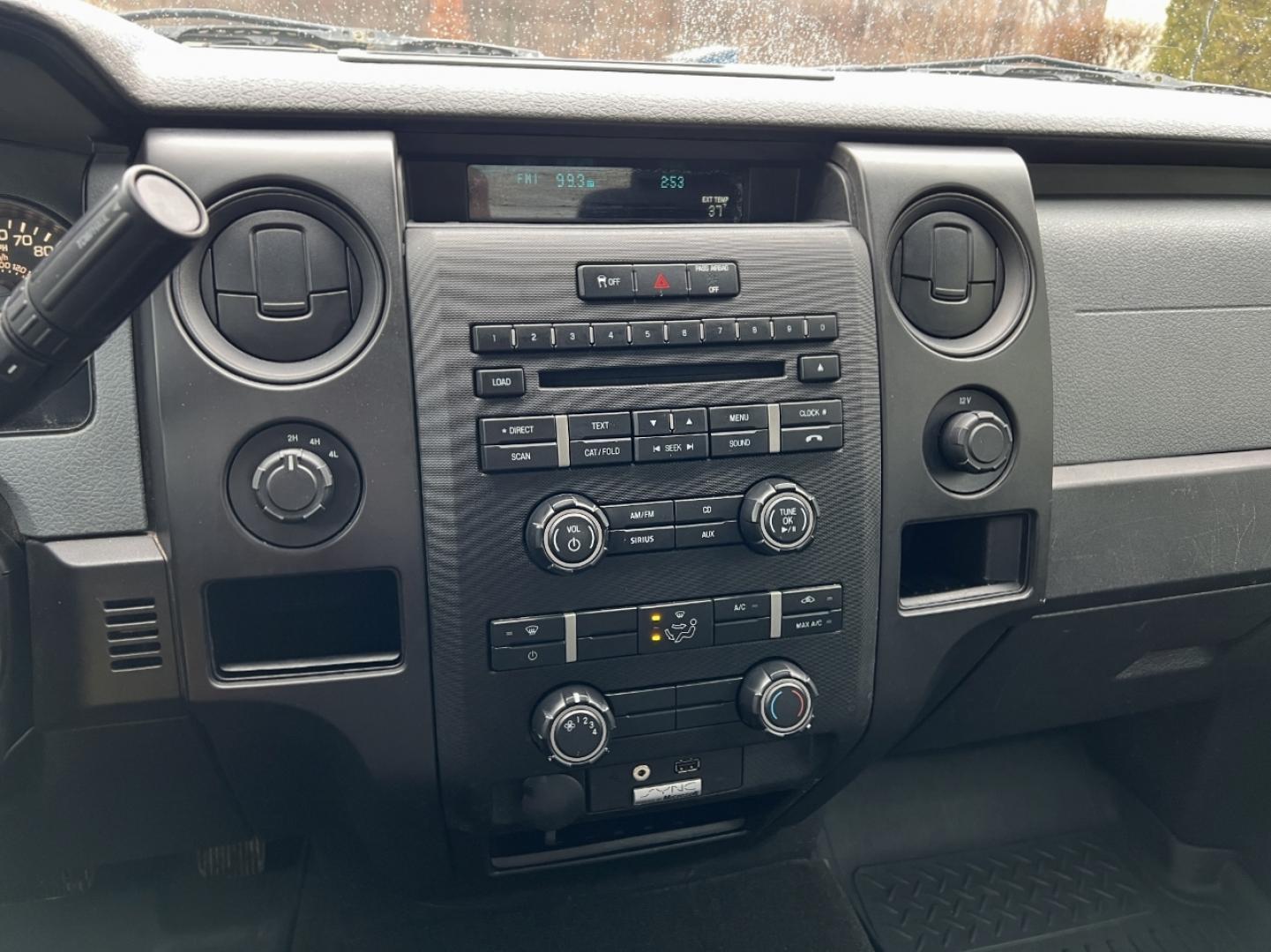 2014 SILVER /Black Cloth FORD F150 STX (1FTFX1EF9EK) with an 5.0L V8 engine, Automatic transmission, located at 2990 Old Orchard Rd., Jackson, MO, 63755, 37.354214, -89.612106 - 2014 Ford F150 STX 163xxx miles 4x4 5.0L V8 Automatic Cruise Power Windows/Locks/Mirrors We have financing available and we accept trades! Fill out a credit application on our website or come by today! If you have any questions, give us a call at (573) 204-7777 or visit our website at firsta - Photo#23