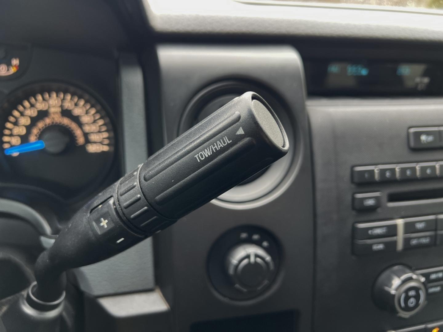 2014 SILVER /Black Cloth FORD F150 STX (1FTFX1EF9EK) with an 5.0L V8 engine, Automatic transmission, located at 2990 Old Orchard Rd., Jackson, MO, 63755, 37.354214, -89.612106 - 2014 Ford F150 STX 163xxx miles 4x4 5.0L V8 Automatic Cruise Power Windows/Locks/Mirrors We have financing available and we accept trades! Fill out a credit application on our website or come by today! If you have any questions, give us a call at (573) 204-7777 or visit our website at firsta - Photo#22