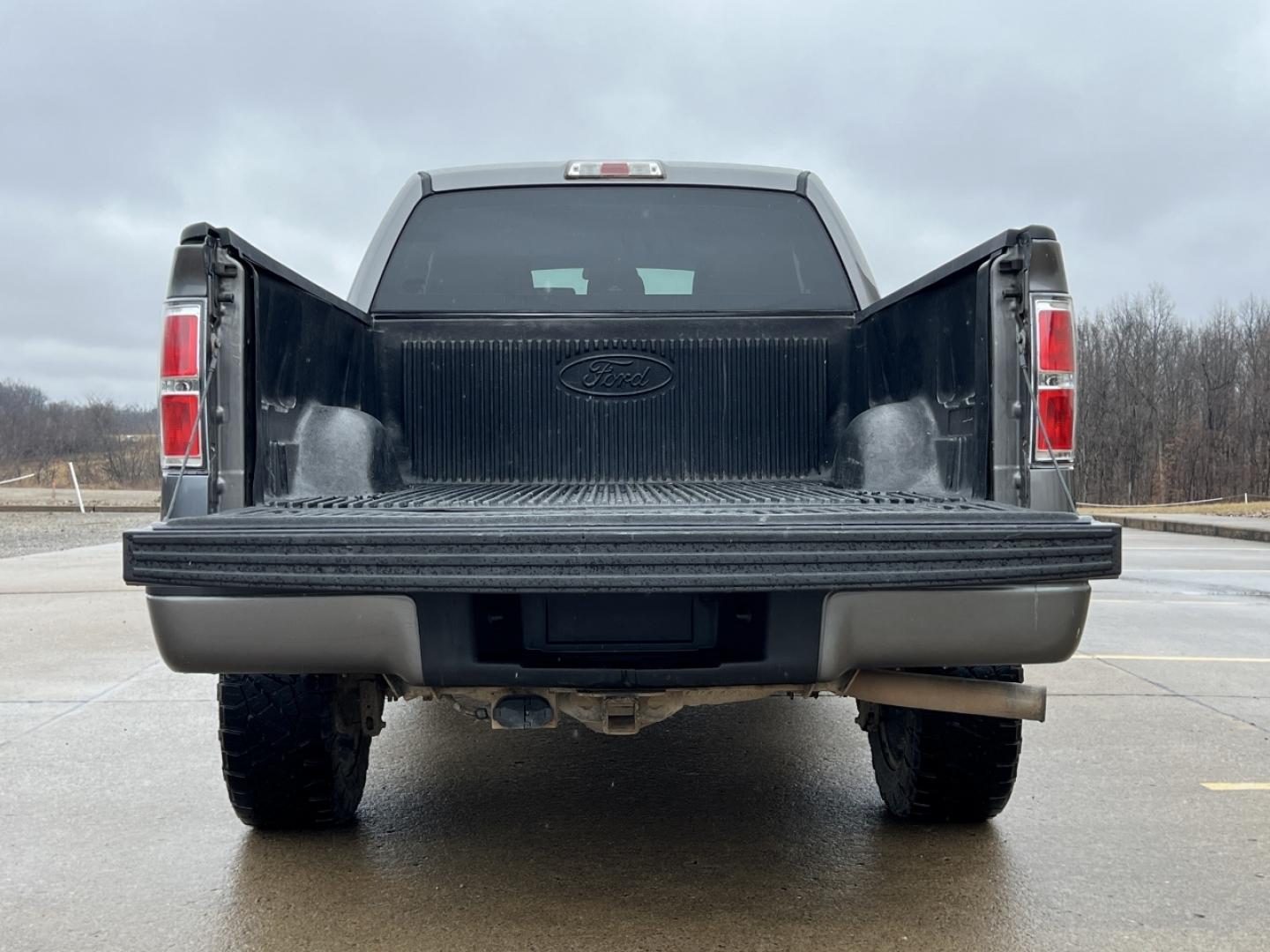 2014 SILVER /Black Cloth FORD F150 STX (1FTFX1EF9EK) with an 5.0L V8 engine, Automatic transmission, located at 2990 Old Orchard Rd., Jackson, MO, 63755, 37.354214, -89.612106 - 2014 Ford F150 STX 163xxx miles 4x4 5.0L V8 Automatic Cruise Power Windows/Locks/Mirrors We have financing available and we accept trades! Fill out a credit application on our website or come by today! If you have any questions, give us a call at (573) 204-7777 or visit our website at firsta - Photo#18
