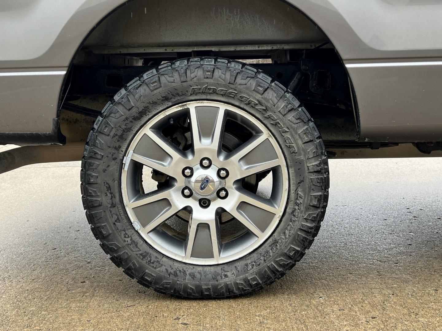 2014 SILVER /Black Cloth FORD F150 STX (1FTFX1EF9EK) with an 5.0L V8 engine, Automatic transmission, located at 2990 Old Orchard Rd., Jackson, MO, 63755, 37.354214, -89.612106 - 2014 Ford F150 STX 163xxx miles 4x4 5.0L V8 Automatic Cruise Power Windows/Locks/Mirrors We have financing available and we accept trades! Fill out a credit application on our website or come by today! If you have any questions, give us a call at (573) 204-7777 or visit our website at firsta - Photo#35