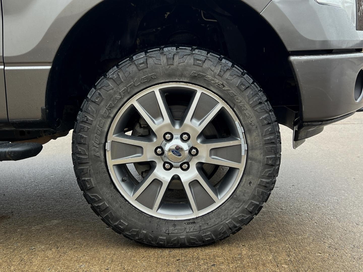 2014 SILVER /Black Cloth FORD F150 STX (1FTFX1EF9EK) with an 5.0L V8 engine, Automatic transmission, located at 2990 Old Orchard Rd., Jackson, MO, 63755, 37.354214, -89.612106 - 2014 Ford F150 STX 163xxx miles 4x4 5.0L V8 Automatic Cruise Power Windows/Locks/Mirrors We have financing available and we accept trades! Fill out a credit application on our website or come by today! If you have any questions, give us a call at (573) 204-7777 or visit our website at firsta - Photo#36