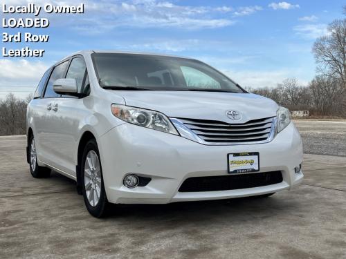 2013 TOYOTA SIENNA LIMITED FWD