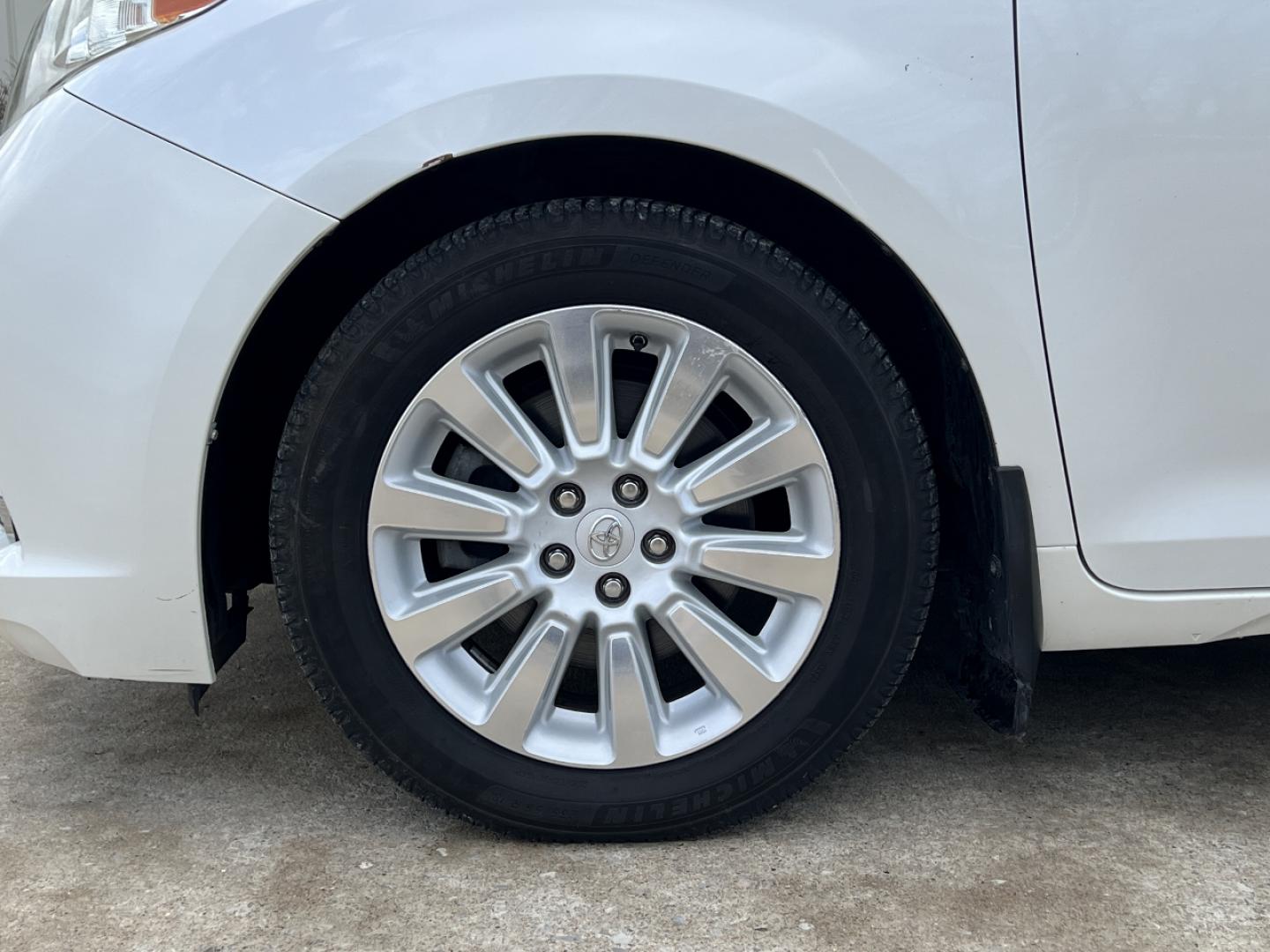 2013 WHITE /Gray Leather Toyota Sienna LIMITED FWD (5TDYK3DC0DS) with an 3.5L V6 engine, Automatic transmission, located at 2990 Old Orchard Rd., Jackson, MO, 63755, 37.354214, -89.612106 - 2013 Toyota Sienna Limited 247xxx miles Front Wheel Drive 3.5L V6 Automatic Leather 3rd Row Navigation Rear Entertainment Backup Camera Power/Heated Seats Bluetooth Cruise Power Windows/Locks/Mirrors We have financing available and we accept trades! Fill out a credit application on our - Photo#41