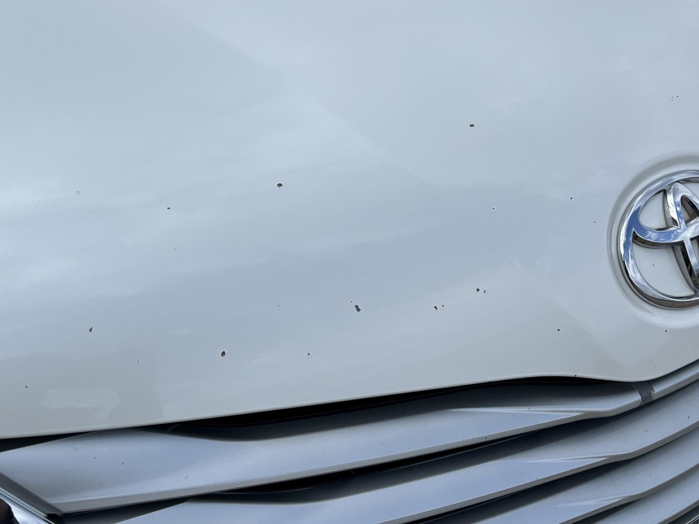 2013 WHITE /Gray Leather Toyota Sienna LIMITED FWD (5TDYK3DC0DS) with an 3.5L V6 engine, Automatic transmission, located at 2990 Old Orchard Rd., Jackson, MO, 63755, 37.354214, -89.612106 - 2013 Toyota Sienna Limited 247xxx miles Front Wheel Drive 3.5L V6 Automatic Leather 3rd Row Navigation Rear Entertainment Backup Camera Power/Heated Seats Bluetooth Cruise Power Windows/Locks/Mirrors We have financing available and we accept trades! Fill out a credit application on our - Photo#46
