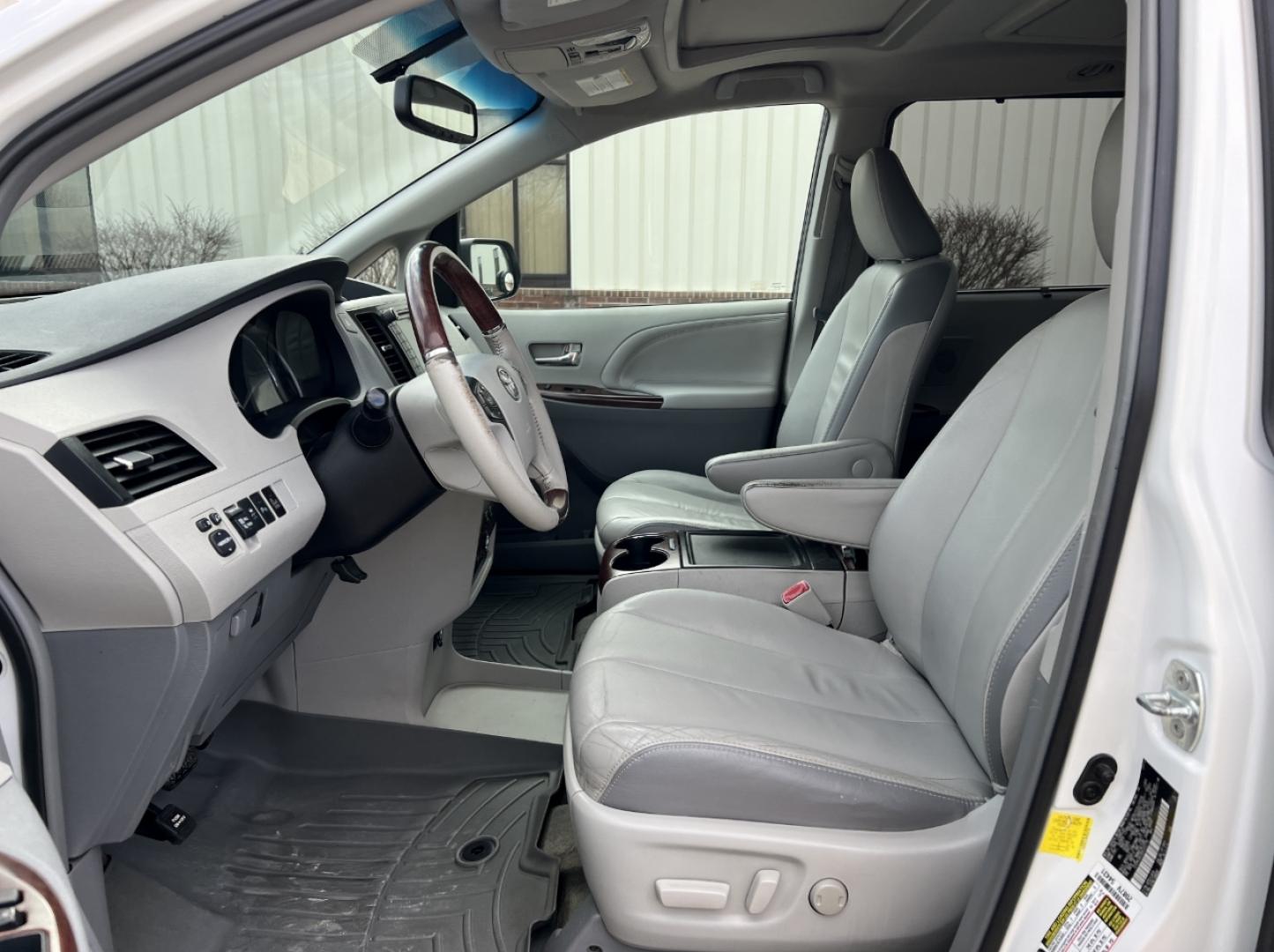 2013 WHITE /Gray Leather Toyota Sienna LIMITED FWD (5TDYK3DC0DS) with an 3.5L V6 engine, Automatic transmission, located at 2990 Old Orchard Rd., Jackson, MO, 63755, 37.354214, -89.612106 - 2013 Toyota Sienna Limited 247xxx miles Front Wheel Drive 3.5L V6 Automatic Leather 3rd Row Navigation Rear Entertainment Backup Camera Power/Heated Seats Bluetooth Cruise Power Windows/Locks/Mirrors We have financing available and we accept trades! Fill out a credit application on our - Photo#16