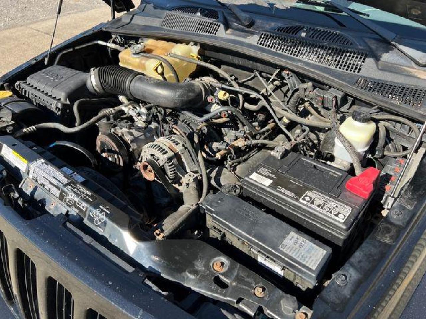2005 BLACK /Gray Cloth JEEP LIBERTY RENEGADE (1J4GL38K55W) with an 3.7L V6 engine, Automatic transmission, located at 506 S. Kingshighway, Cape Girardeau, MO, 63703, 37.294994, -89.556206 - Photo#30