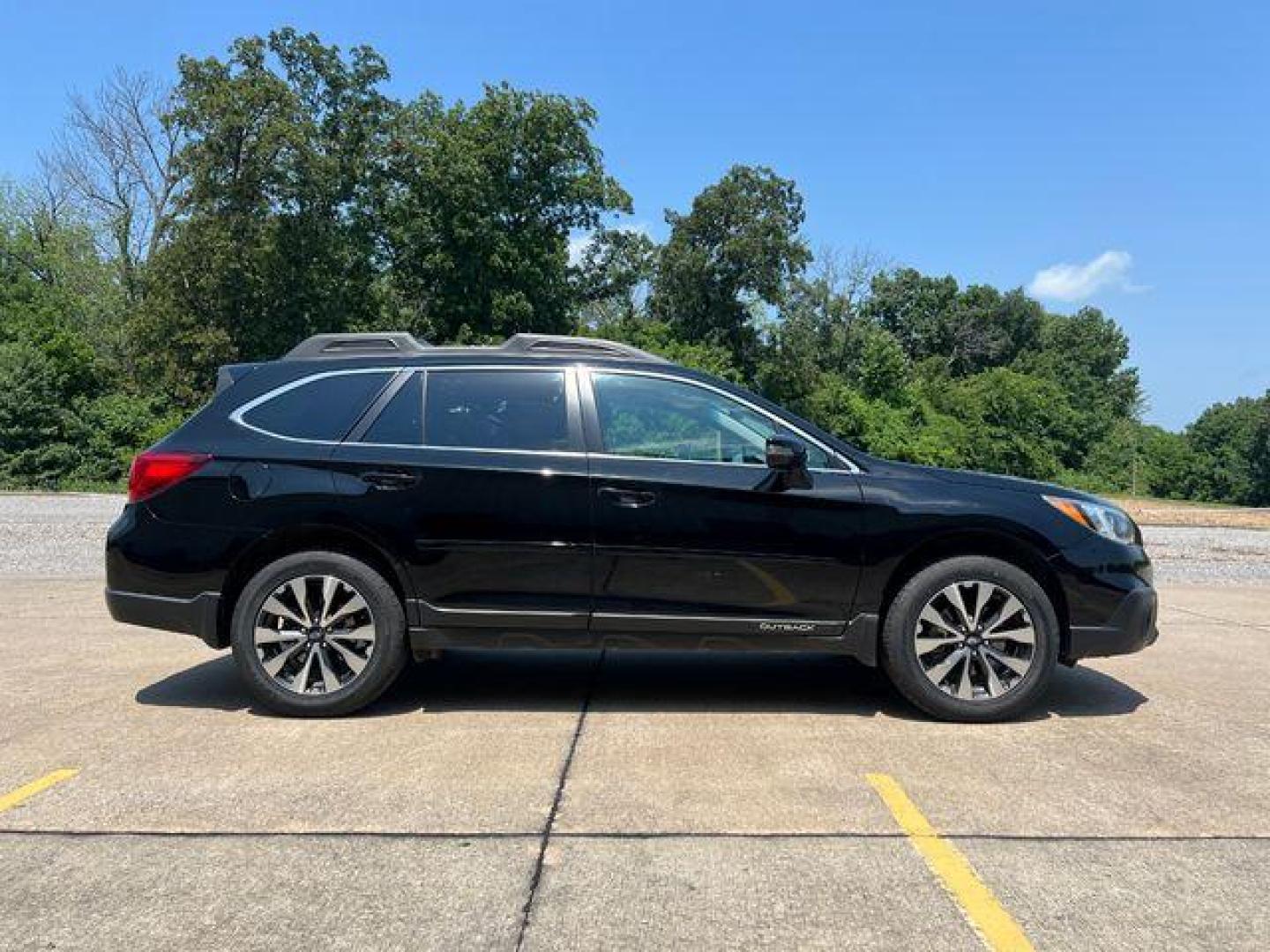 2016 BLACK /Black Leather SUBARU OUTBACK 2.5I LIMITED (4S4BSBNC3G3) with an 2.5L 4 Cyl. engine, Continuously Variable transmission, located at 2990 Old Orchard Rd., Jackson, MO, 63755, 37.354214, -89.612106 - 2016 Subaru Outback Limited 1-Owner 147xxx miles All Wheel Drive 2.5L 4 Cyl. Automatic Leather Navigation Backup Camera Sunroof Power/Heated Seats Heated Rear Seats Bluetooth Cruise Power Windows/Locks/Mirrors We have financing available and we accept trades! Fill out a credit applica - Photo#10