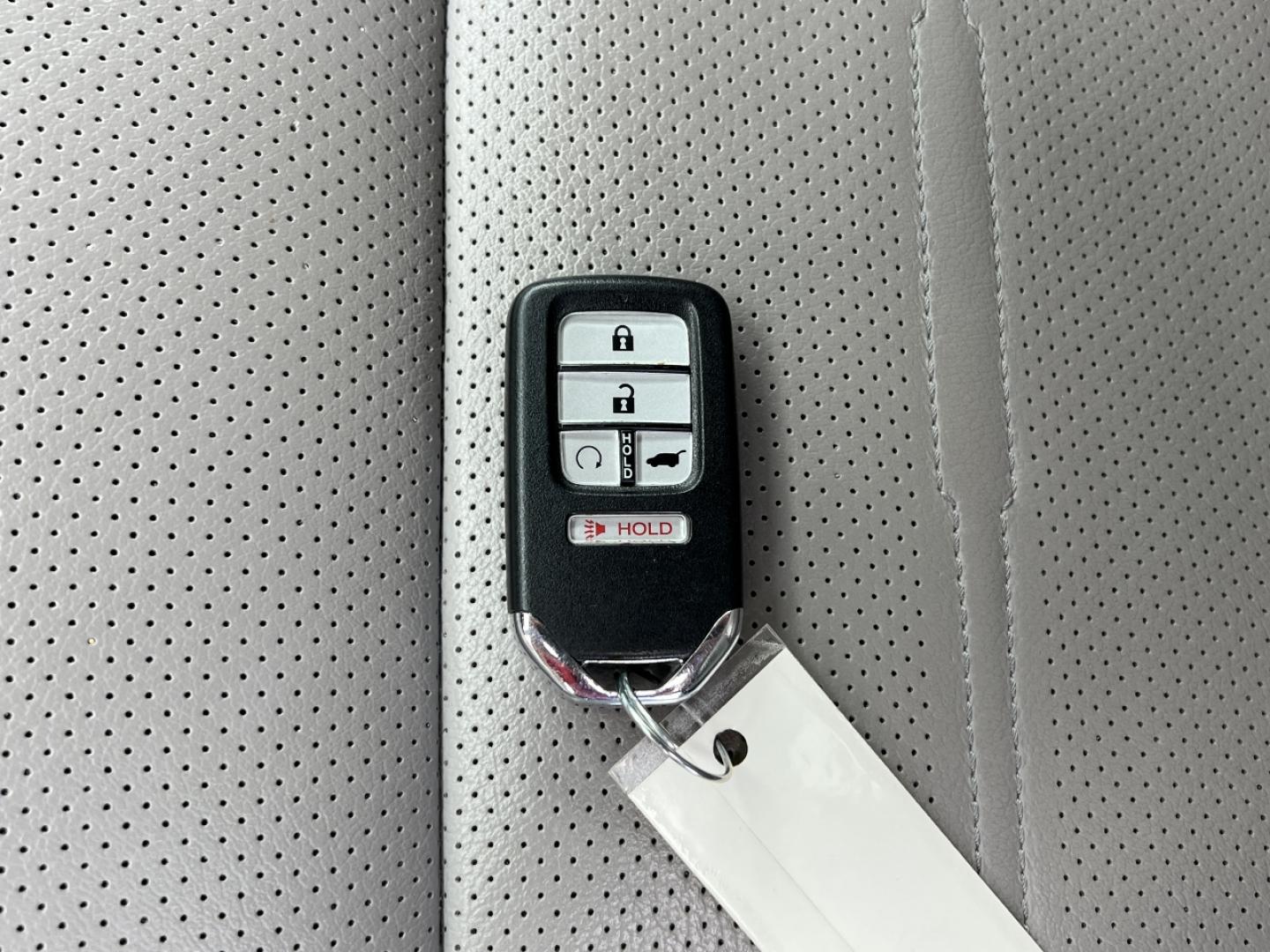 2021 RED /Gray Leather HONDA CR-V EX-L (7FART6H86ME) with an 2.0L 4 Cyl. Hybrid engine, Continuously Variable transmission, located at 2990 Old Orchard Rd., Jackson, MO, 63755, 37.354214, -89.612106 - 2021 Honda CR-V HYBRID EX-L Local 1-Owner 90xxx miles All Wheel Drive 2.0L 4 Cyl. Hybrid Automatic Leather Power/Heated Seats Heated Steering Wheel Backup Camera Sunroof Bluetooth Remote Start Cruise Power Windows/Locks/Mirrors We have financing available and we accept trades! Fill ou - Photo#6